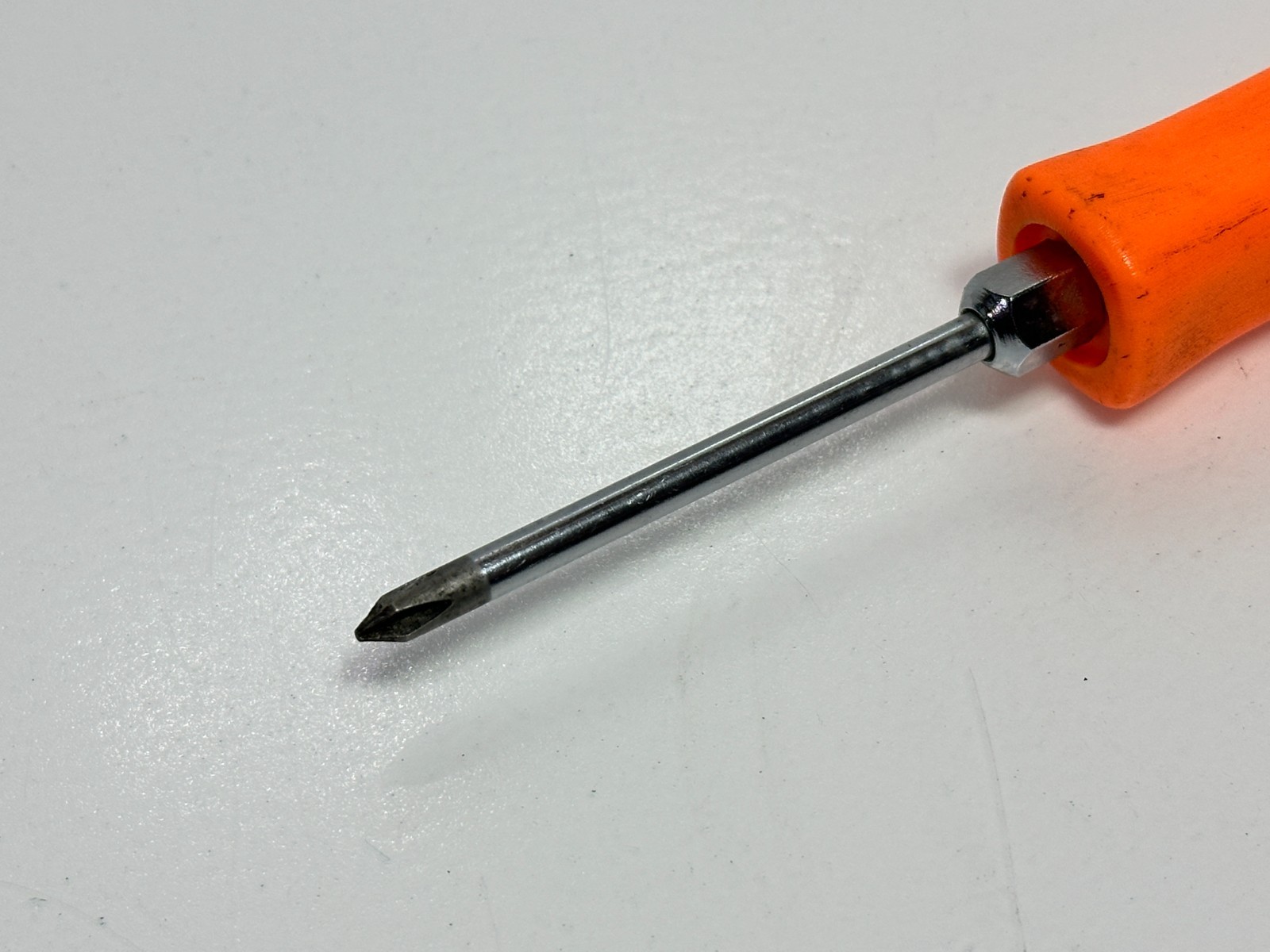Matco Tools USA SCO 63P1B #1 Phillips Tip Orange Hard Handle Screwdriver