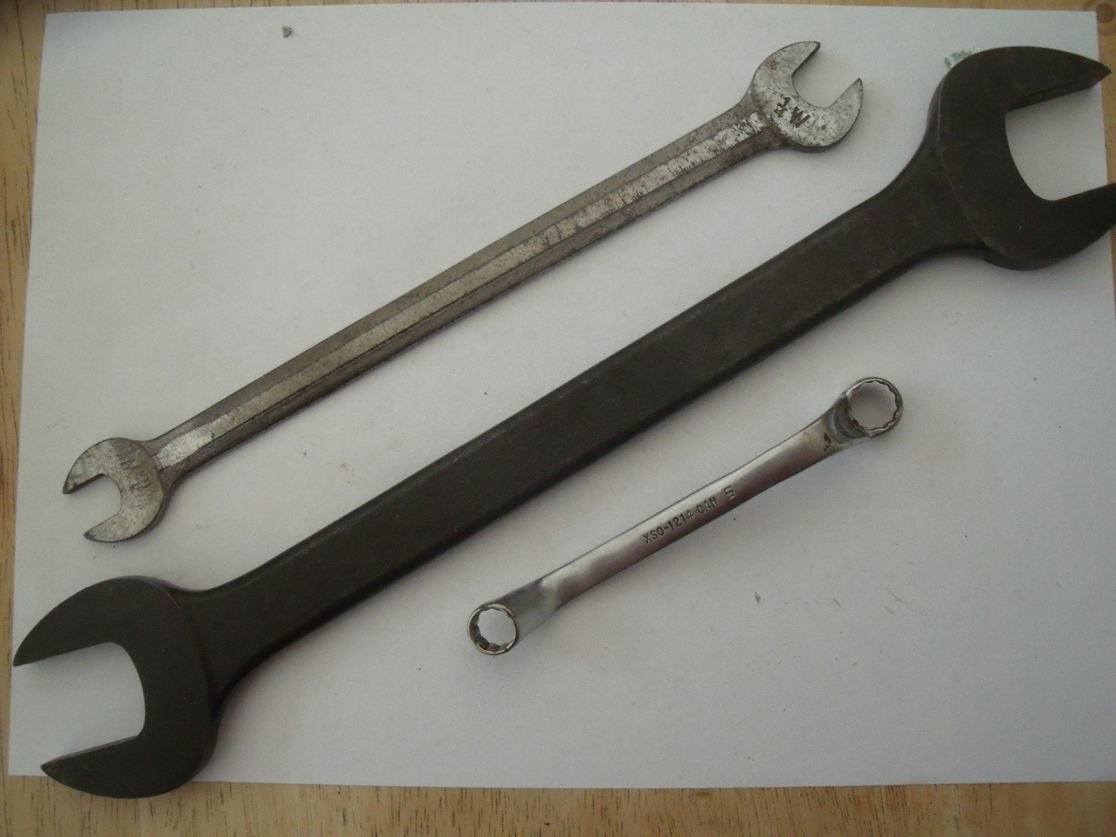 2 x Snap on & a Blue point spanner S3236B 1″ x 1-1/8, XS01214 3/8x 7/16, WST910