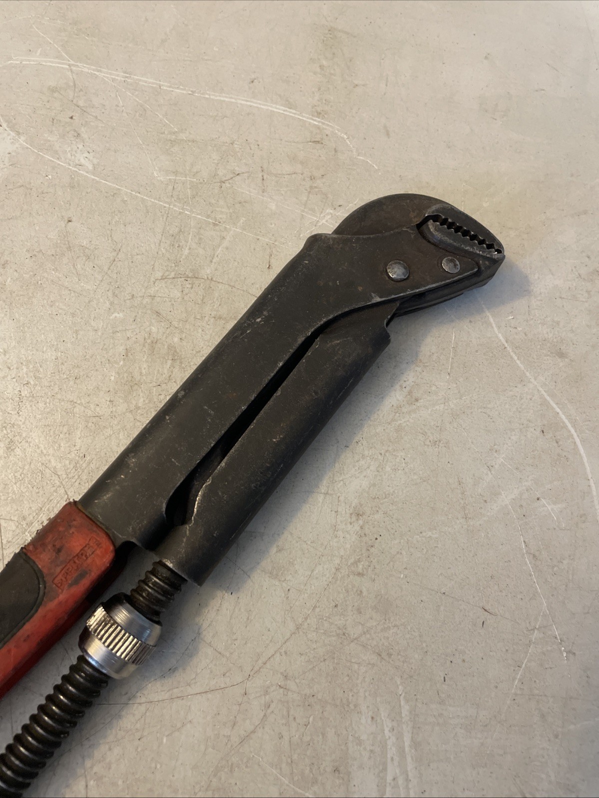 Snap On Soft Grip Adjustable Pliers Wrench PWZ1
