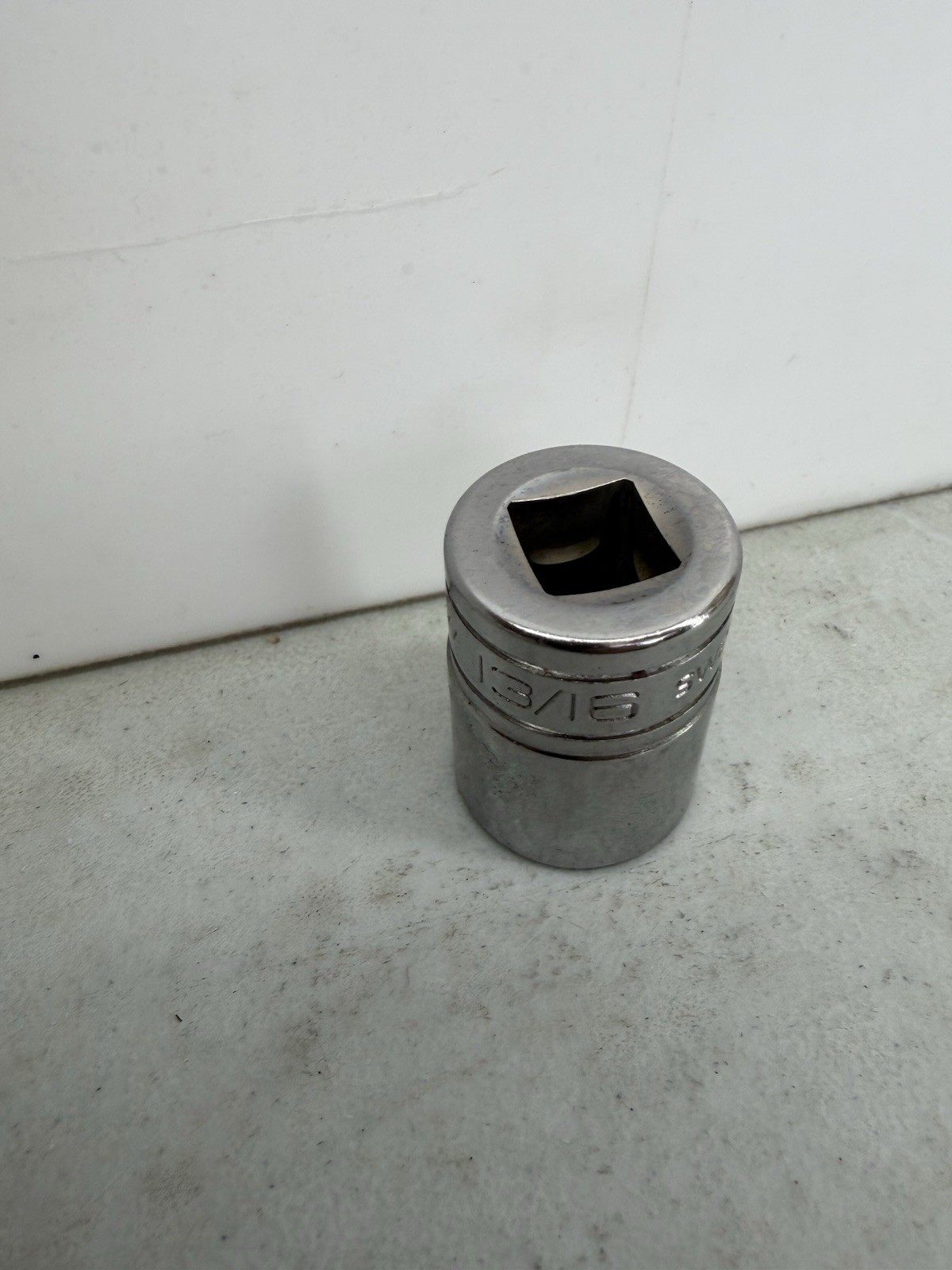 SW-261 Snap-On 1/2” Drive 13/16” 12 Point Flank Drive Shallow Socket