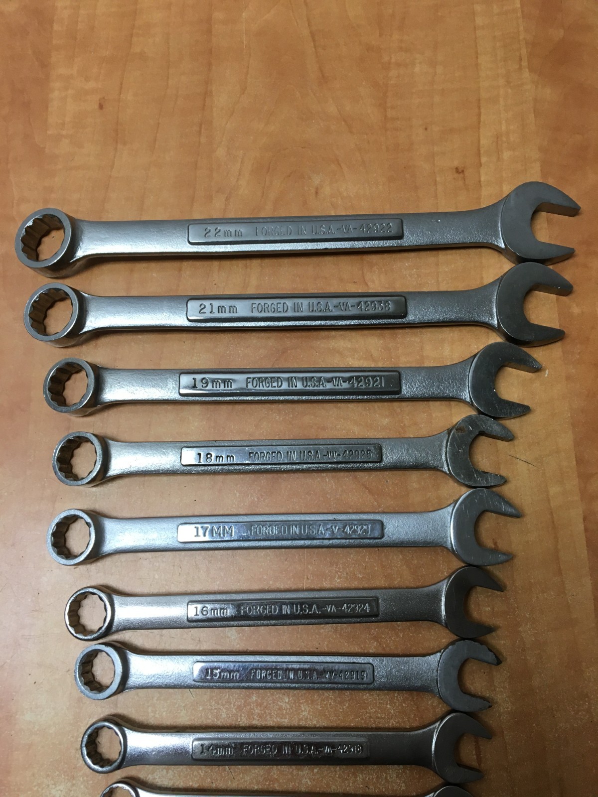 Craftsman USA 27pc Metric & SAE Combination Wrench 12 Point 6mm-22mm 1/4-1″