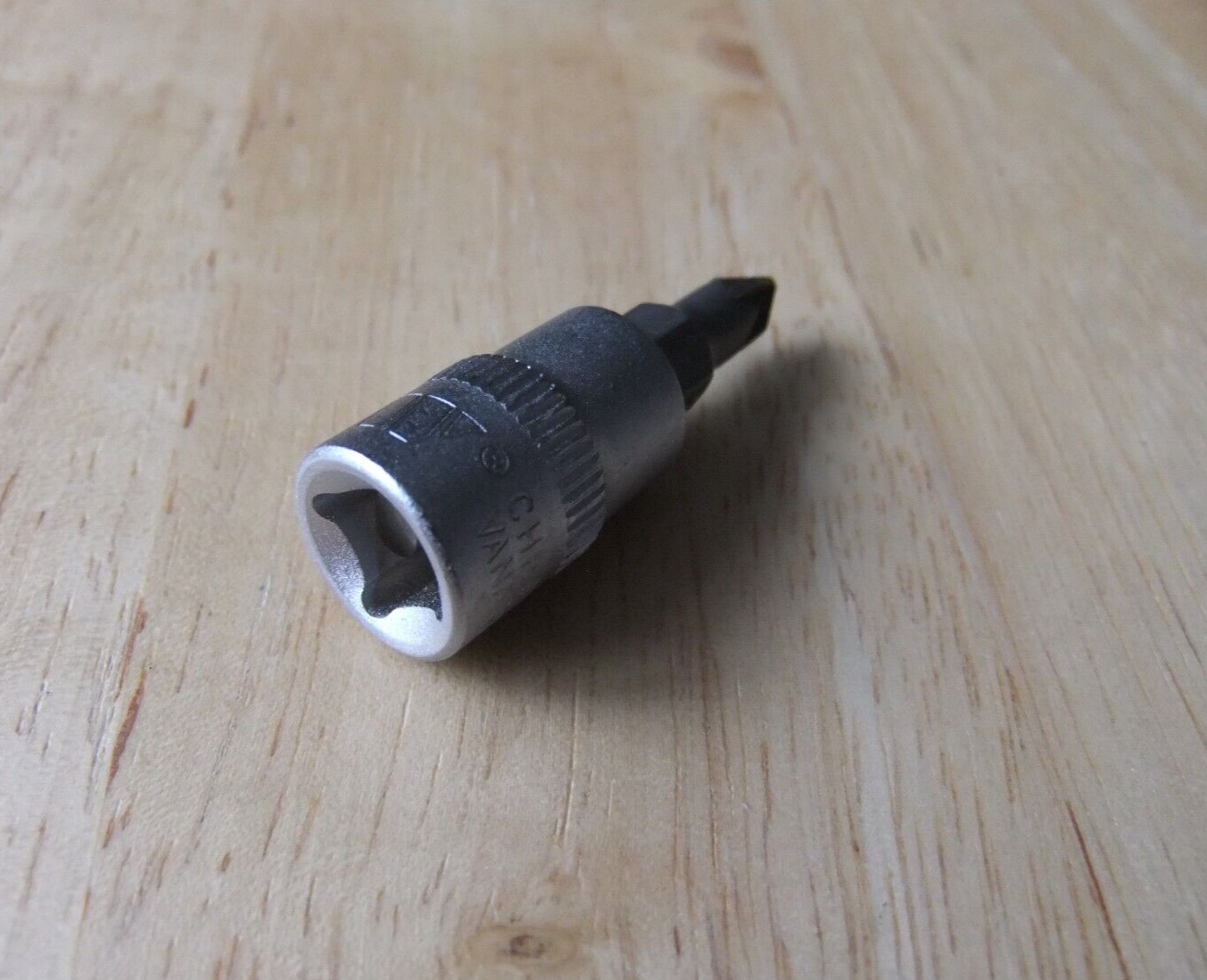 Welzh Werkzeug 1/4 Drive Chrome Vanadium Socket and PZ1 S2 Steel Bit – 35mm Long