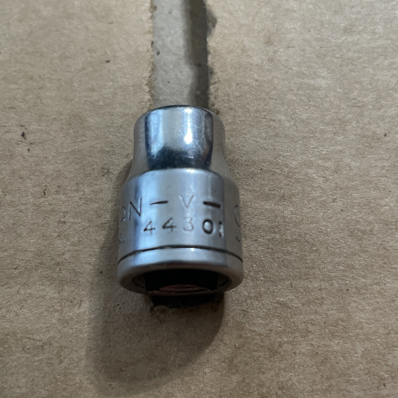 Craftsman 44301 9mm 12pt 3/8″ Drive Socket -v- Series See Photos !