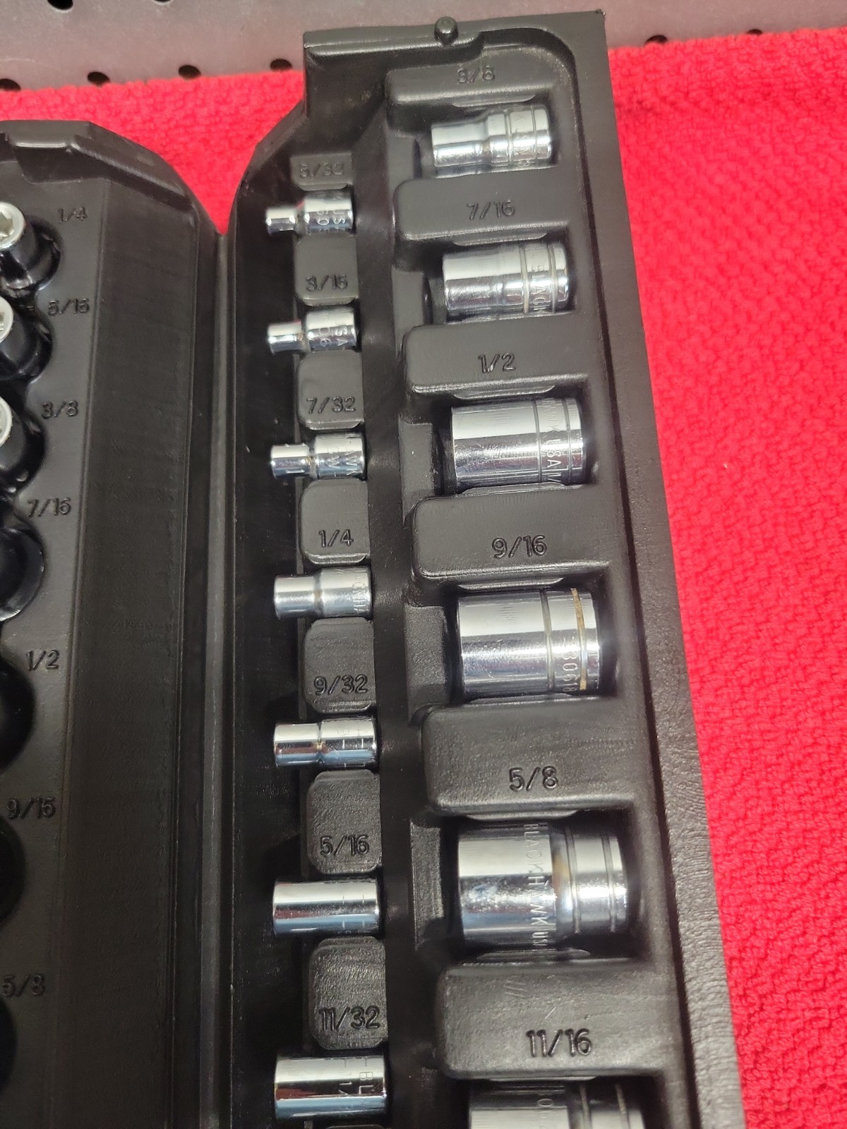 BLACKHAWK TOOLS METRIC & SAE 62 PC SOCKET SET W/CASE VTG USA 🇺🇸