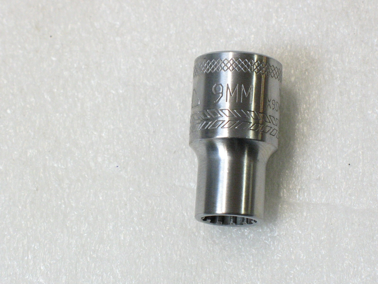 MAC Tools 3/8″ Drive 9mm Shallow Chrome Spline Socket X9SMMR