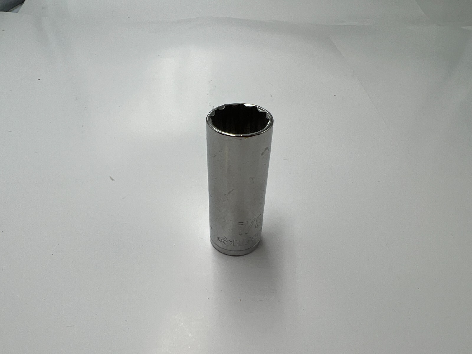 Husky Metric Standard Socket 12-Point Drive 7/8″ Polished Chrome