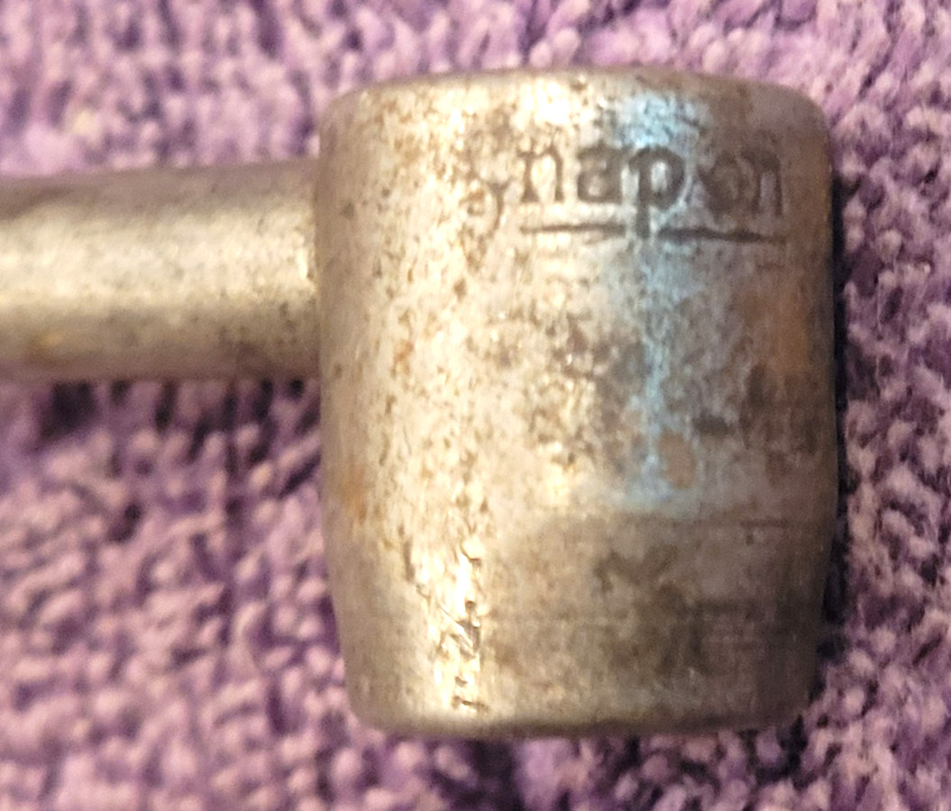 Vintage SNAP ON 7/16” x 1/2” Hammer Head Fixed Socket Wrench