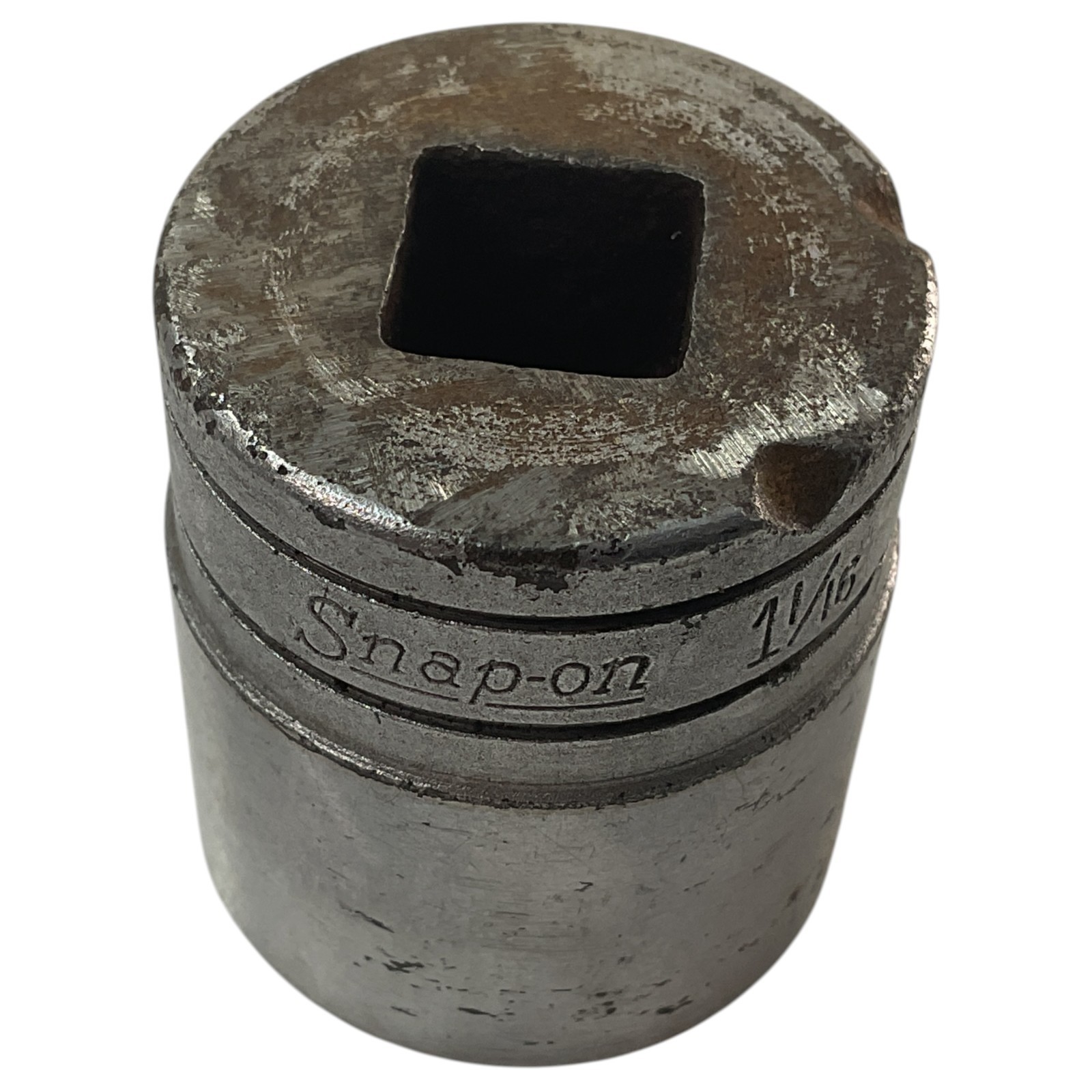 Snap-On Socket 1-1/16″ SW341 1/2″ Drive 12 Pt As Pictured Mechanic Tool USA