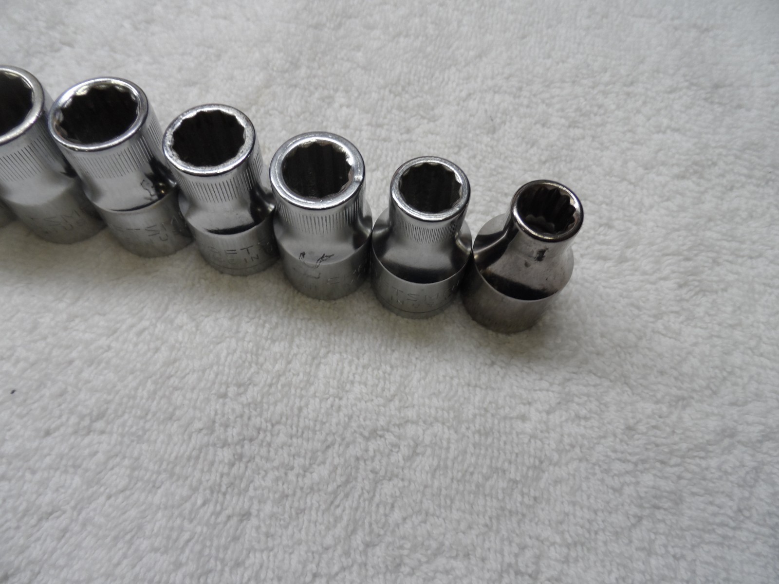 Craftsman 1/2″ Drive MM Socket Set, made USA, 12pt – 11 pcs (9 – 19mm)