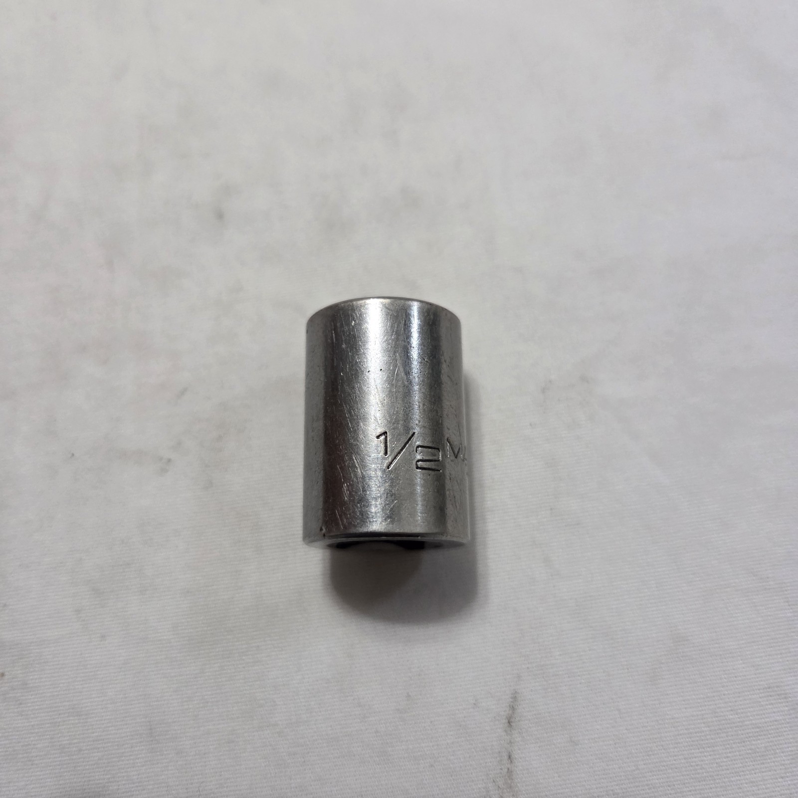 Matco Tools B162 1/2″ SAE 12 Point Shallow Socket 3/8″ Drive – Made in USA
