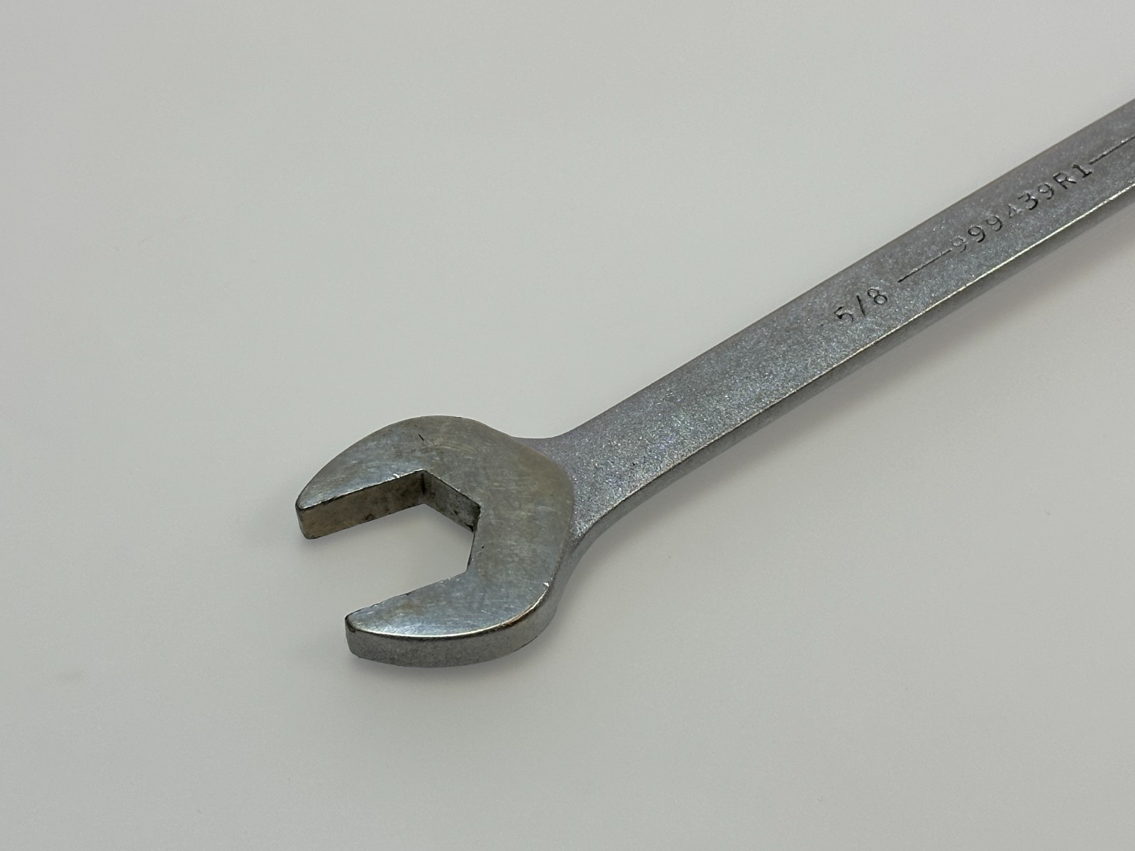 International Harvester IH USA 999439R1 SAE 5/8” Combination Wrench 12 Point