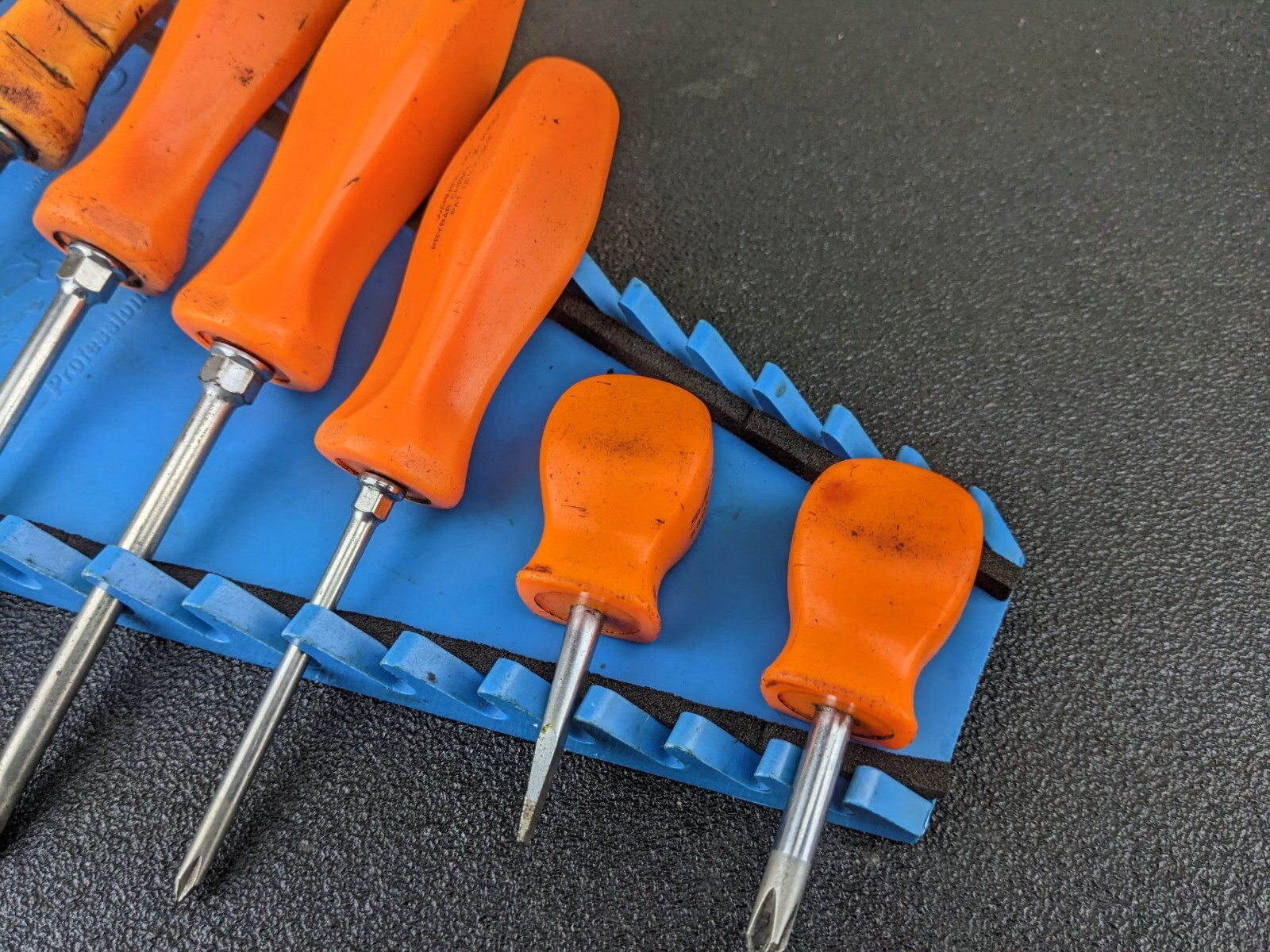 #bf627 Snap-On Tools HI-VIZ ORANGE 7 Piece Hard Handle Screwdriver Set