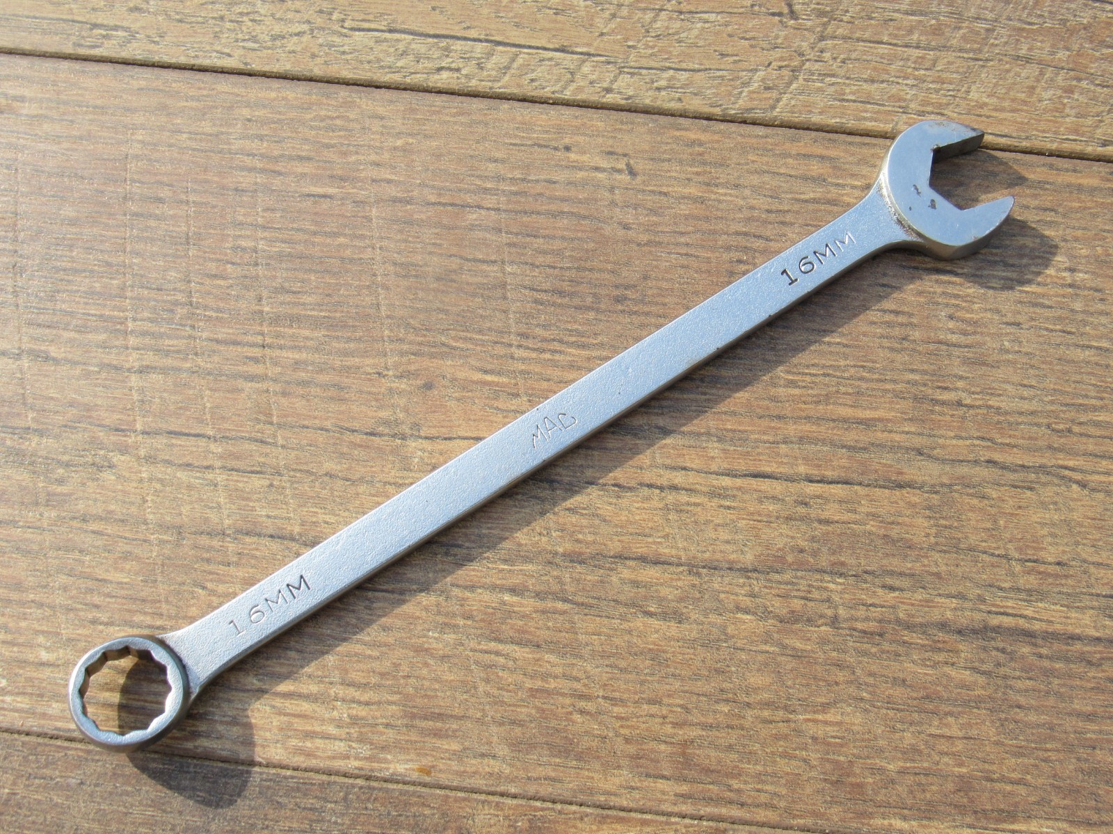 MAC TOOLS M16CL 16MM 12 POINT METRIC COMBINATION OPEN BOX END WRENCHL 16 MM USA