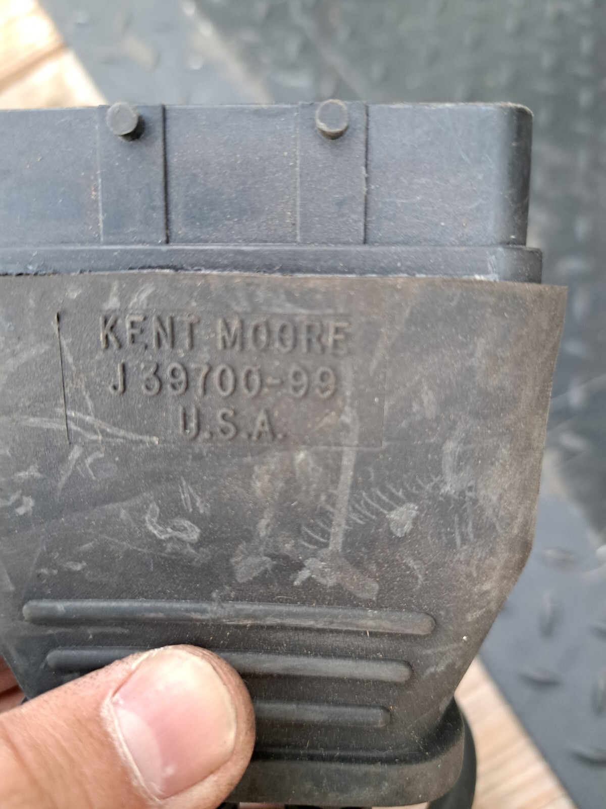 KENT MOORE TOOL J-39700-99 ABS BREAKOUT ADAPTER