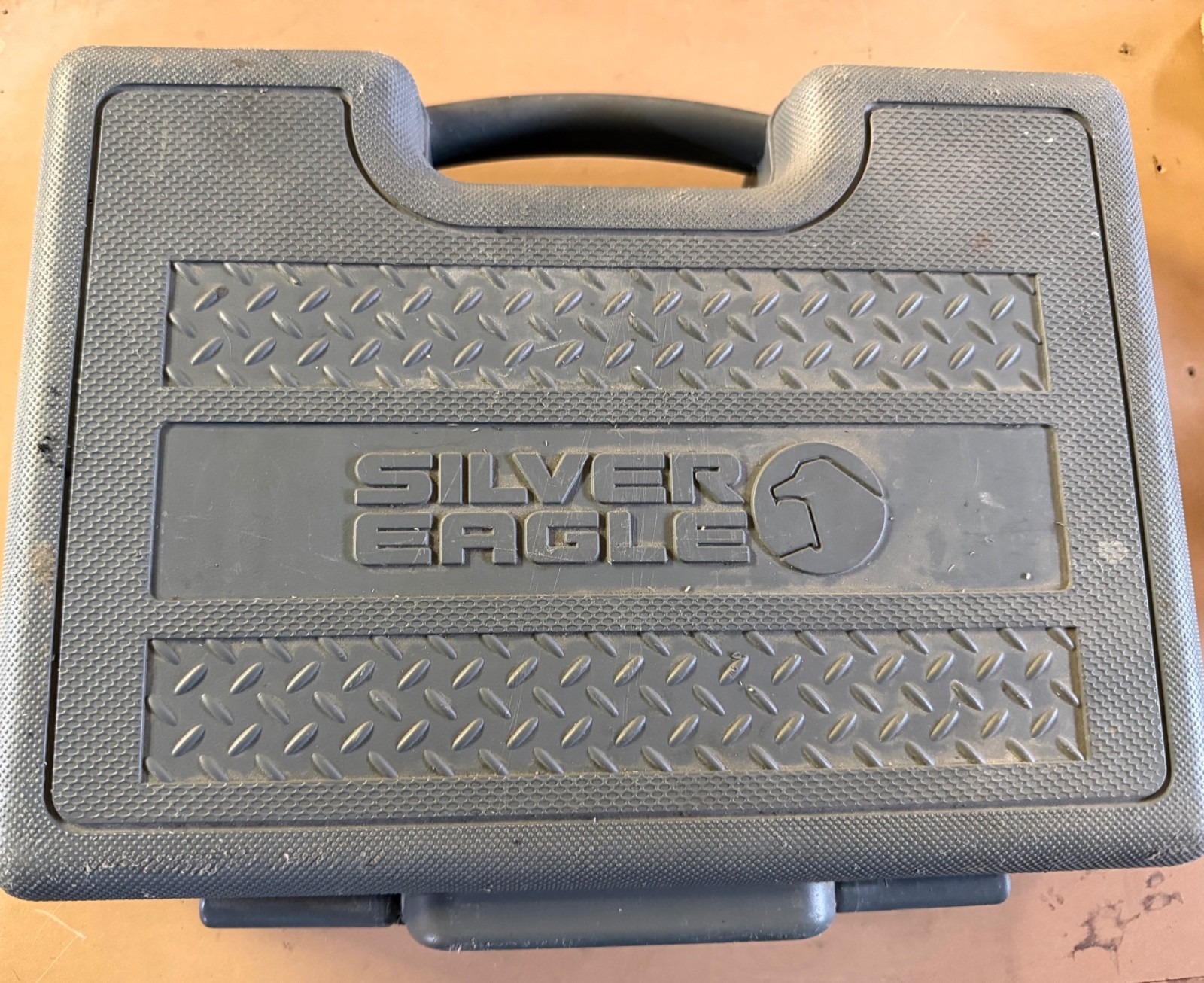 Silver eagle ratchet set