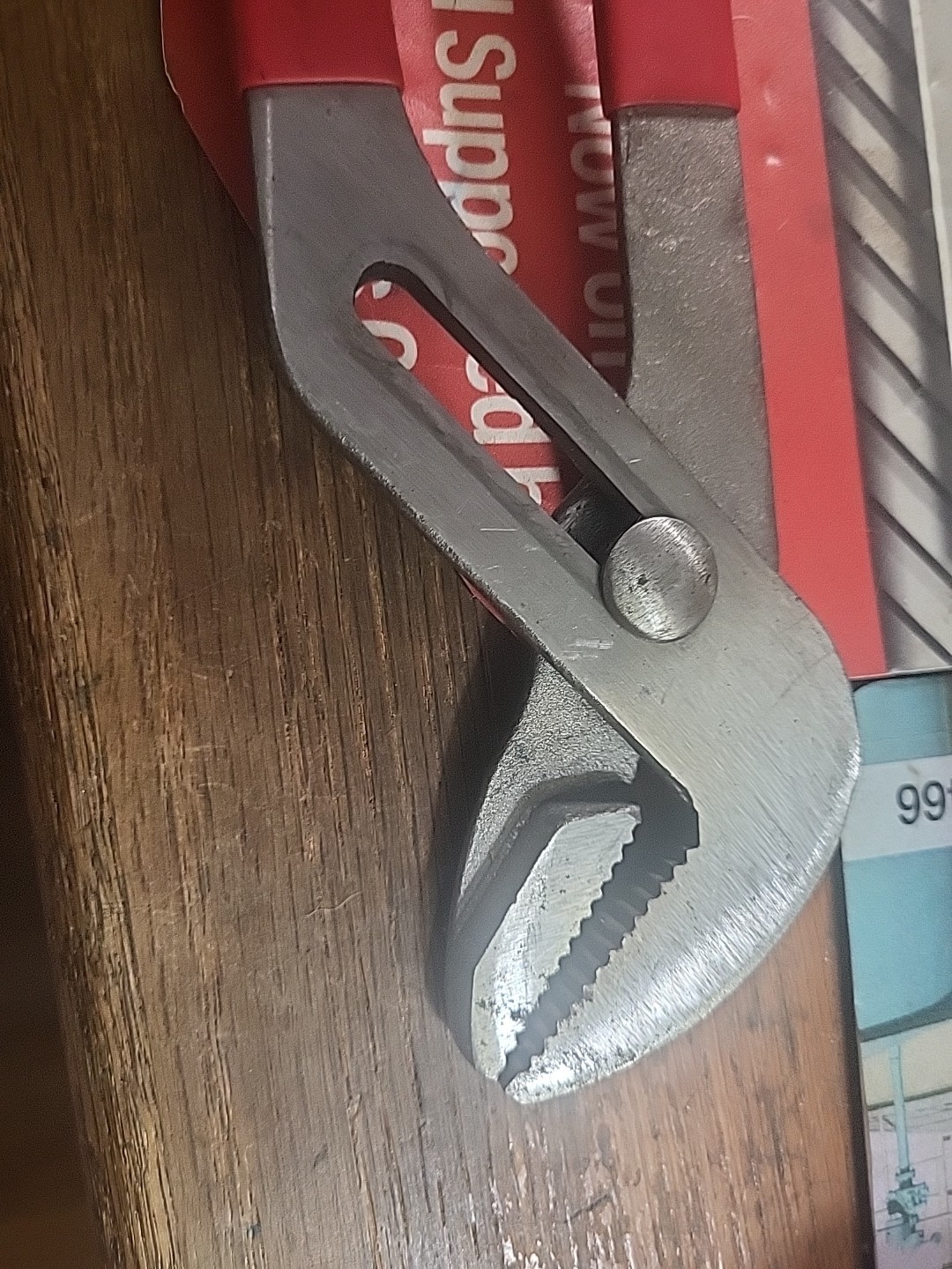 MAC TOOLS 12 IN. ADJUSTABLE JOINT PLIERS , PART #P301904