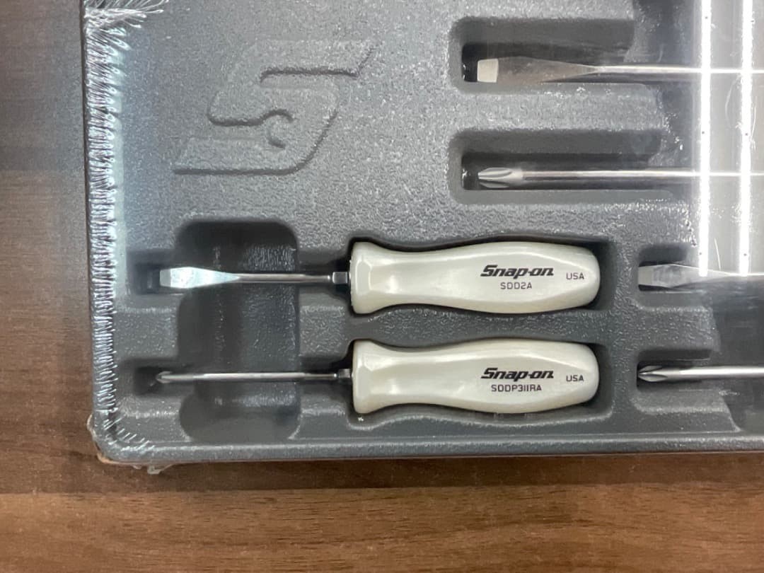 Snap-on Screwdriver set SDDX70APW NEW Pearl White