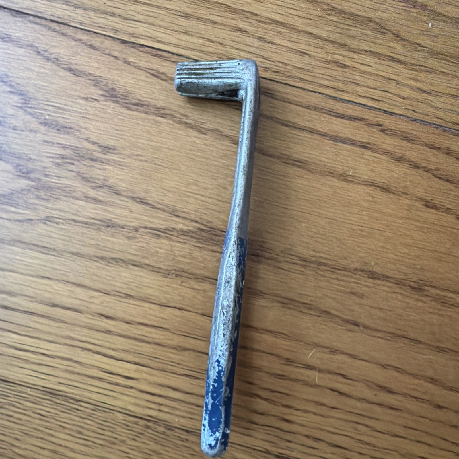 TOOL ANTIQUE BATTERY TERMINAL EXPANSION CLAMP PLIERS FORGED STEEL BLUE BIRD # 20