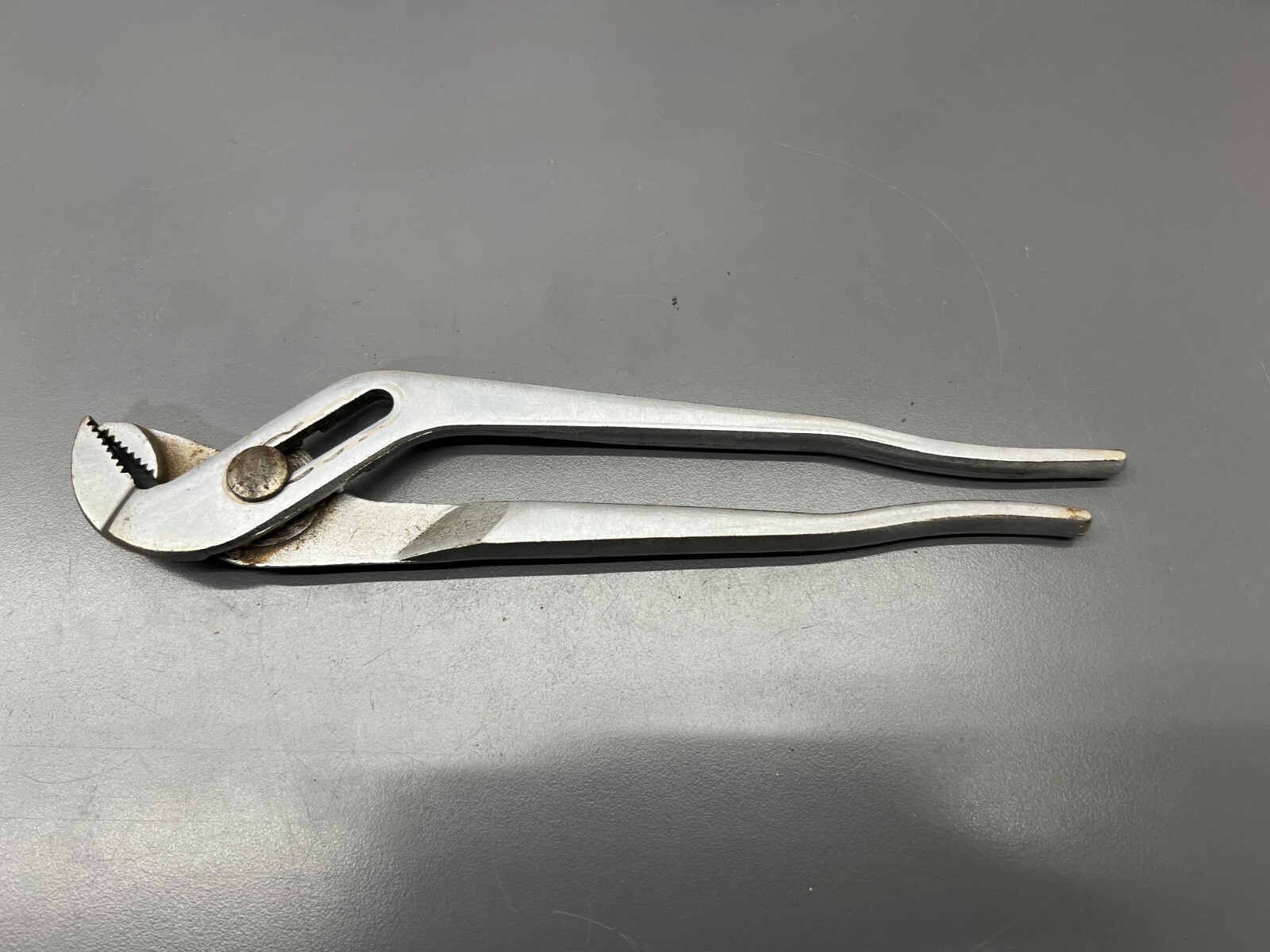 (b) PROTO TOOLS 243 CHANNELLOCK TONGUE & GROOVE PUMP PLIERS 10″ – USA!