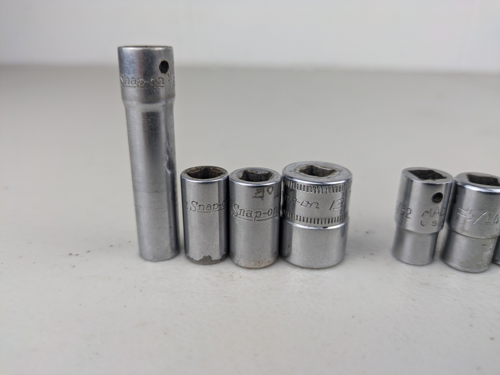 Assortment of 14 Snap On And Mac Sockets 1/4″ Drive 12 point 6 Point Used