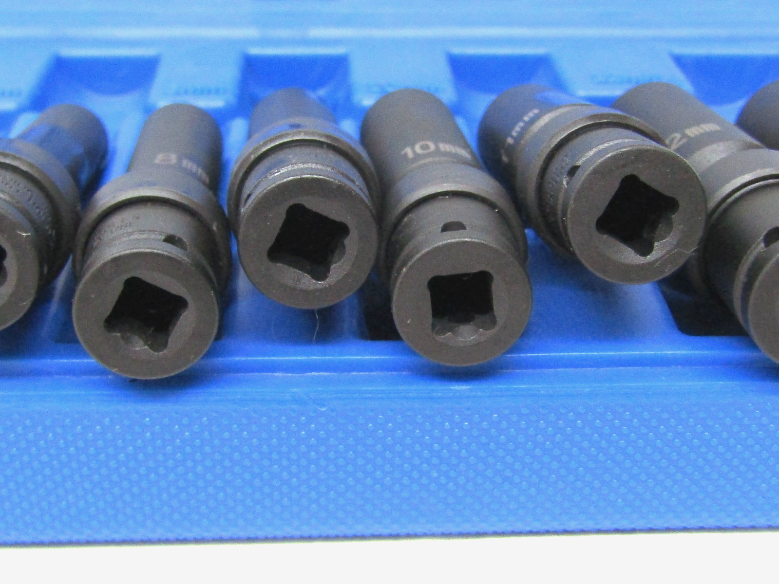 Grey Pneumatic 1/4″ dr Metric Deep Length Surface Drive Universal Set 9712UMD
