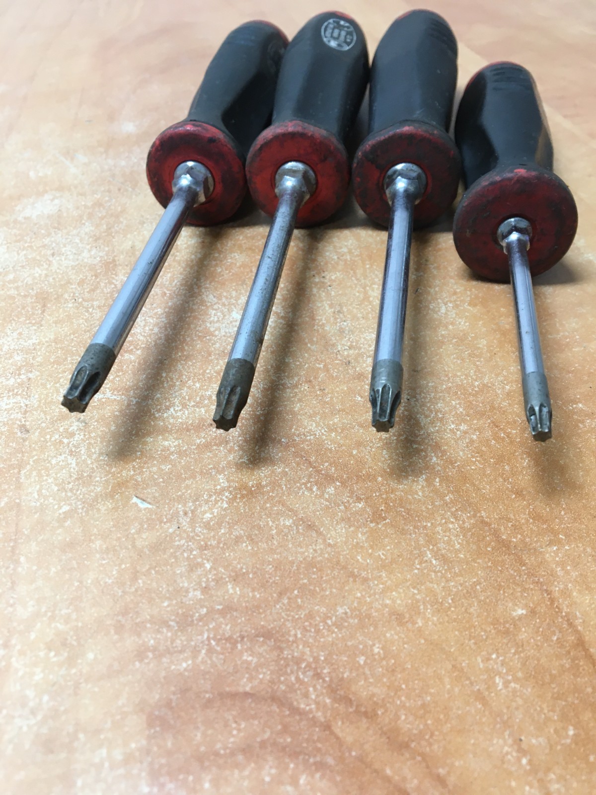 Snap-On Tools USA 4pc TORX Screwdriver Set T20 T25 T27 T30 SGDTX430 SGDTX427