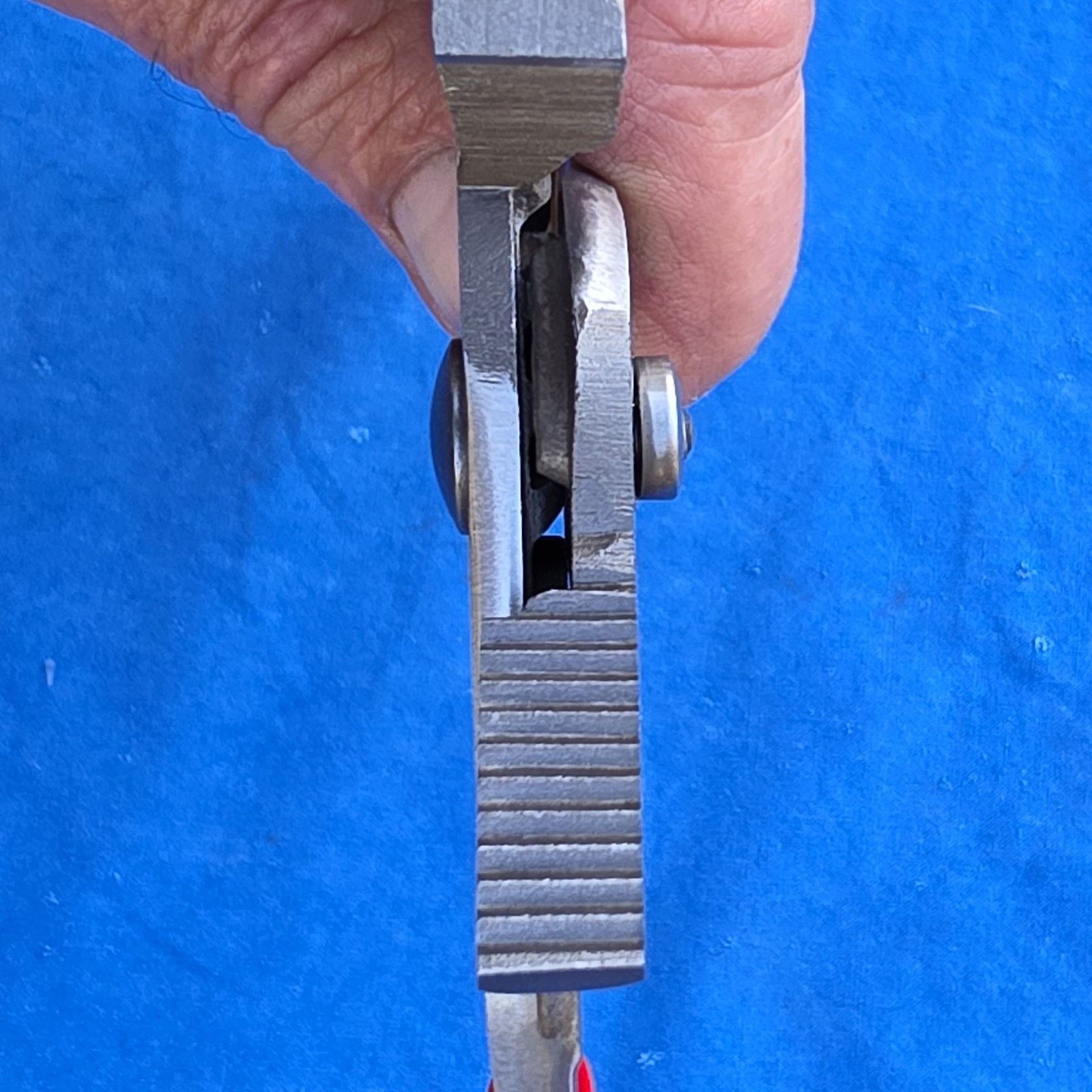 Mac Tools P301814 10″ Slip Joint Tongue & Groove Adjustable Pliers