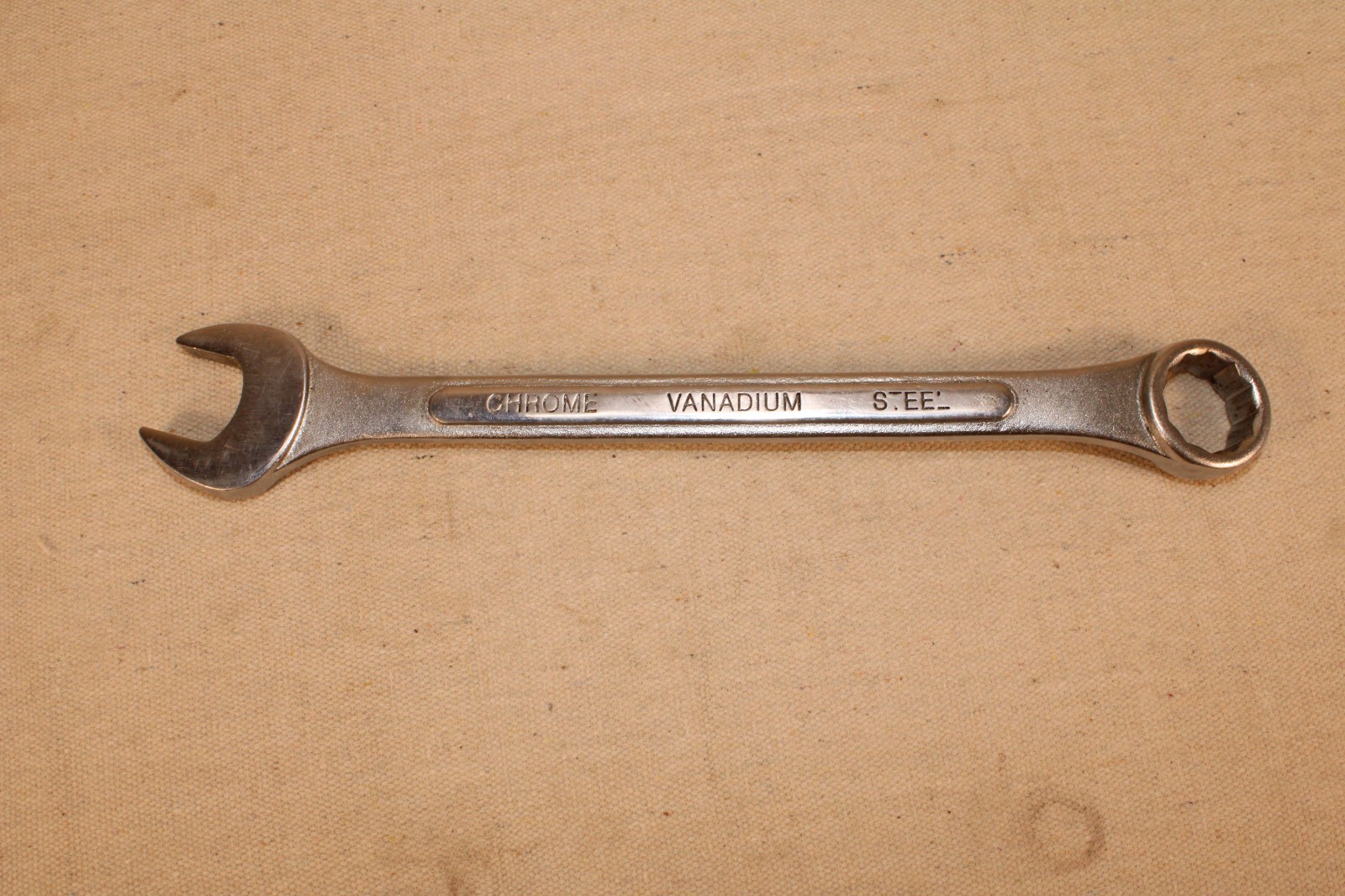 Durabuilt Chromed Wrench 7/8″