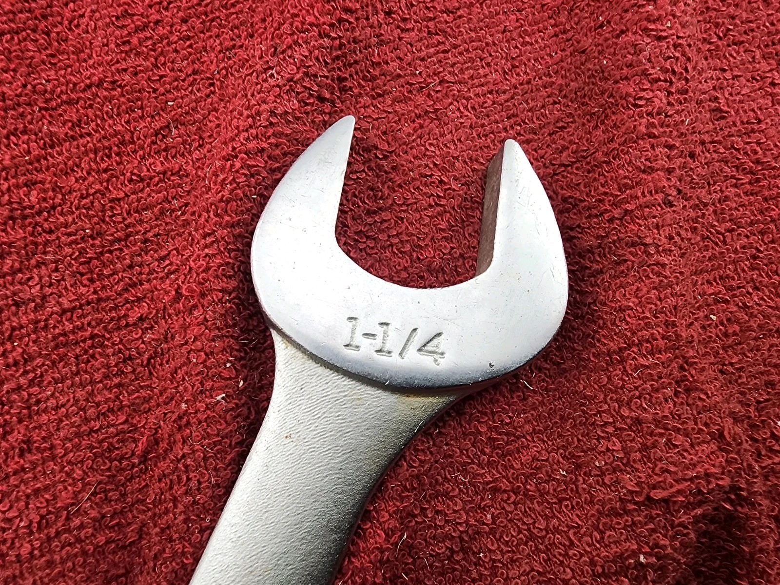 Craftsman USA 1-1/4 Combination Wrench 12-Point #44708 V-Series