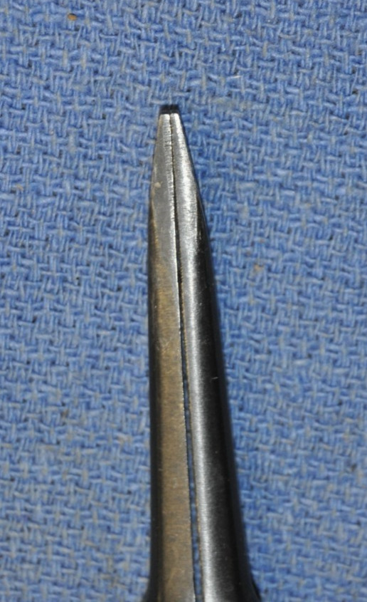 Snap on E703 spring loaded long nose needle nose pliers 6-1/2 in. USA