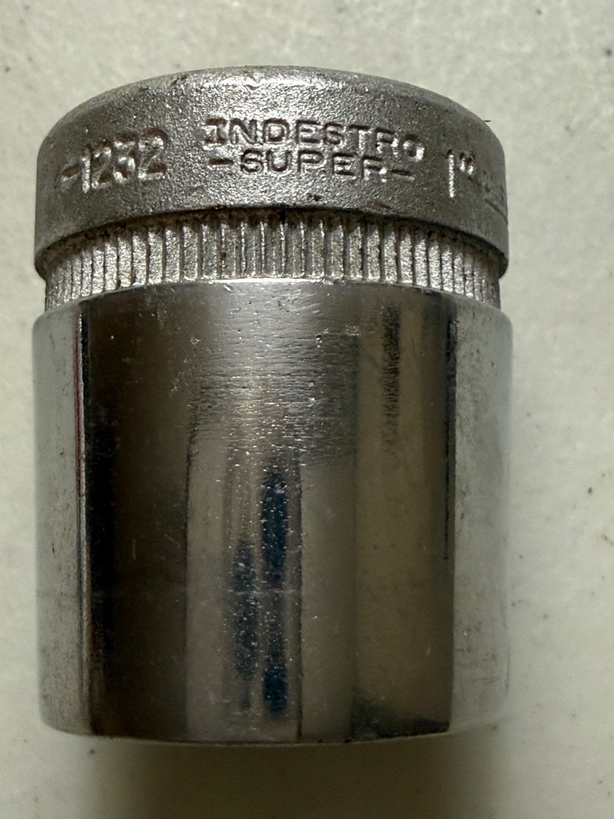 Vintage Indestro Super ,9 Sockets, 1/2″ Drive Ratchet & Breaker Bar, Good Cond