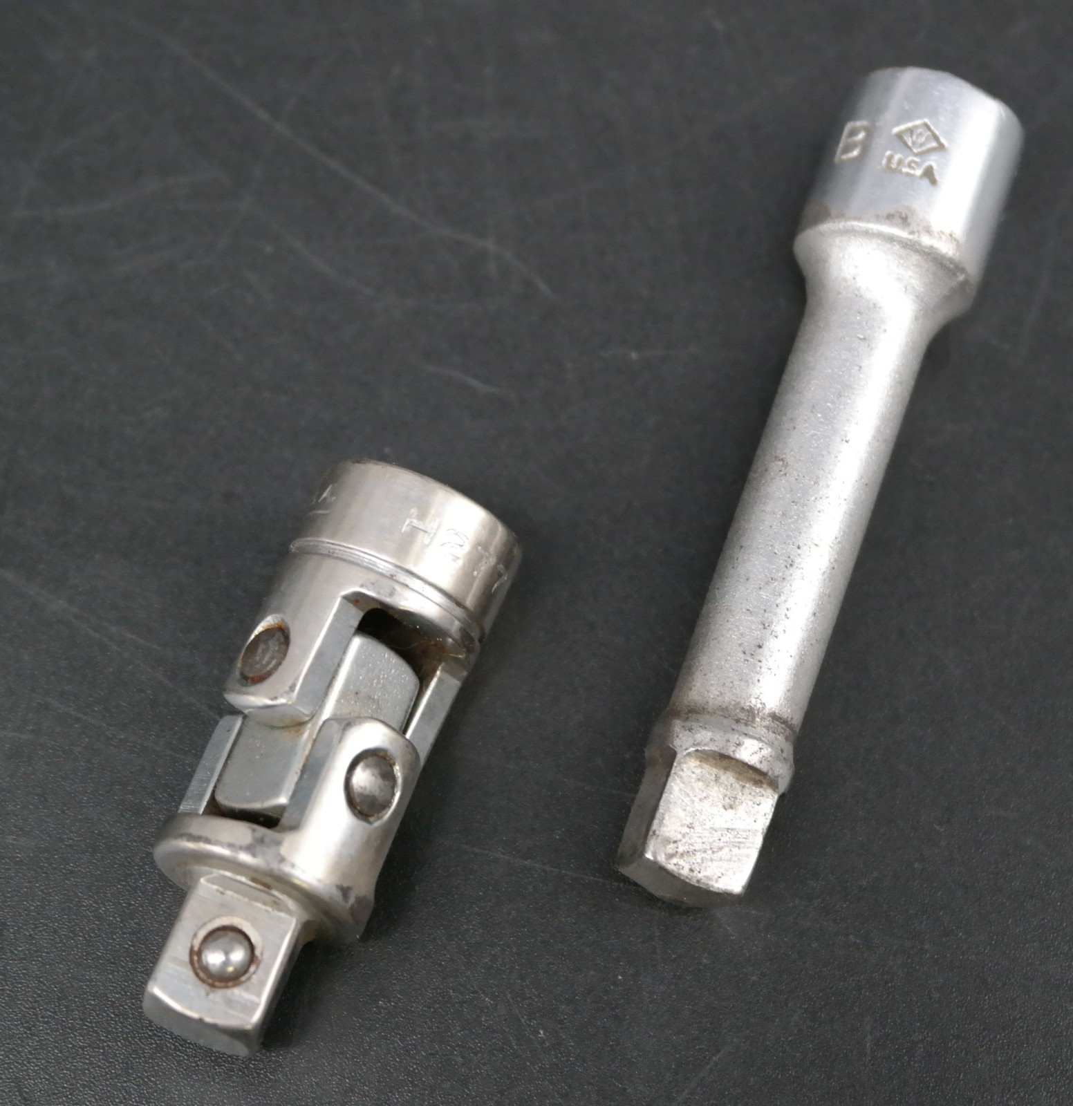 Handy and Useful Lot of Swivel Sockets, 1 Universal Joint, 1 Drive Extension