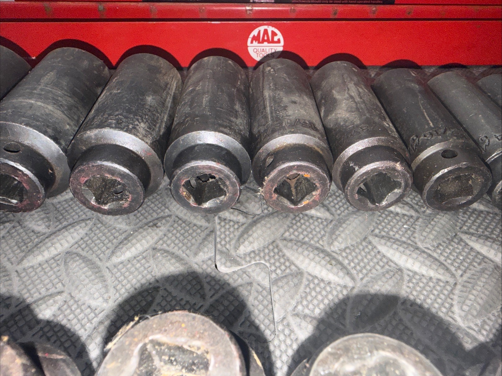 Mac Tools 28pc 1/2” SAE Impact Socket Sets Shallow And Deep 3/8 To 1 -1/4