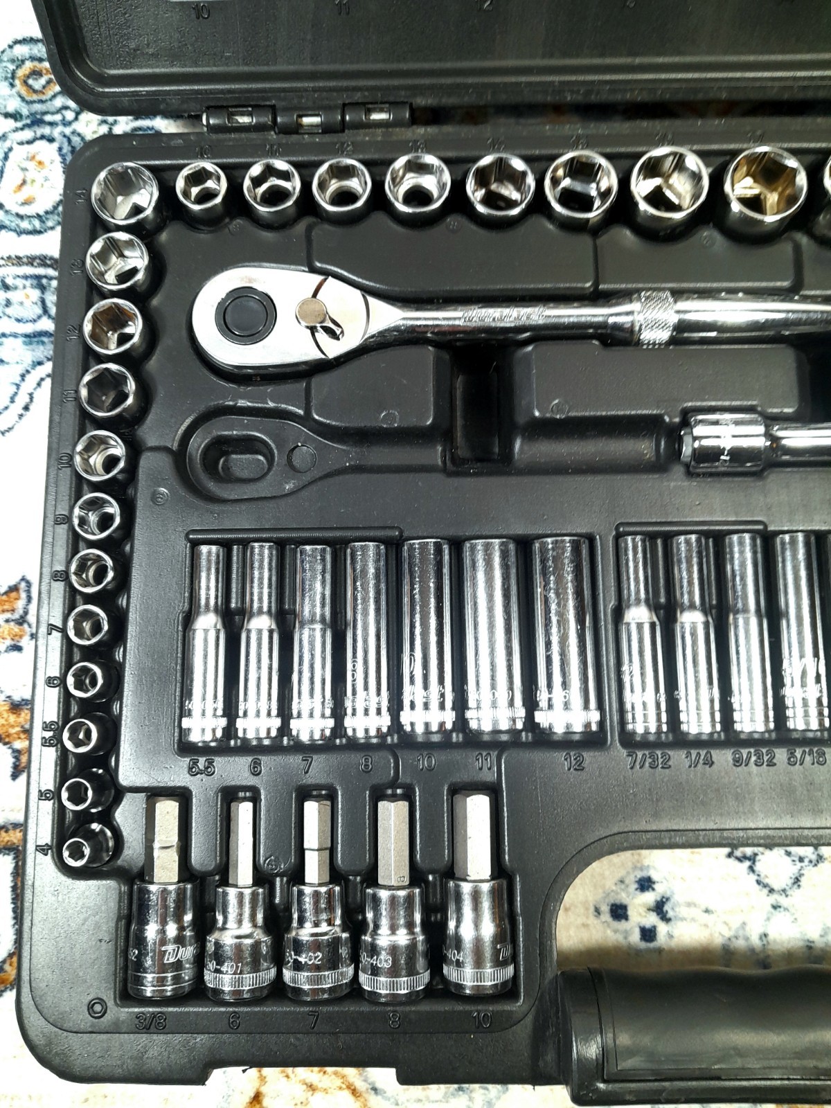 Duralast 61-750 90-Piece (89pc.) Multiple Drive Ratchet/Socket SAE/Metric Set