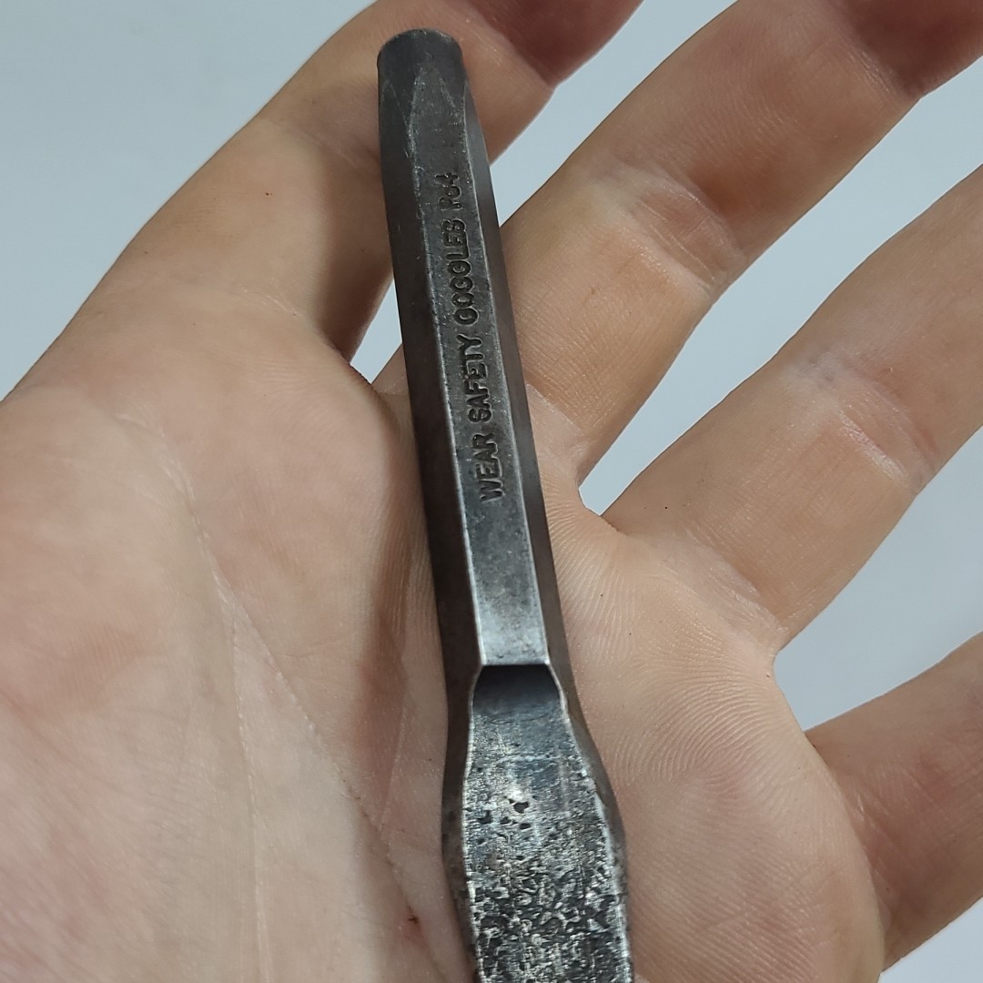 Mac Tools FCC8SS 1/4″ x 5″ Gouge Point Chisel USA