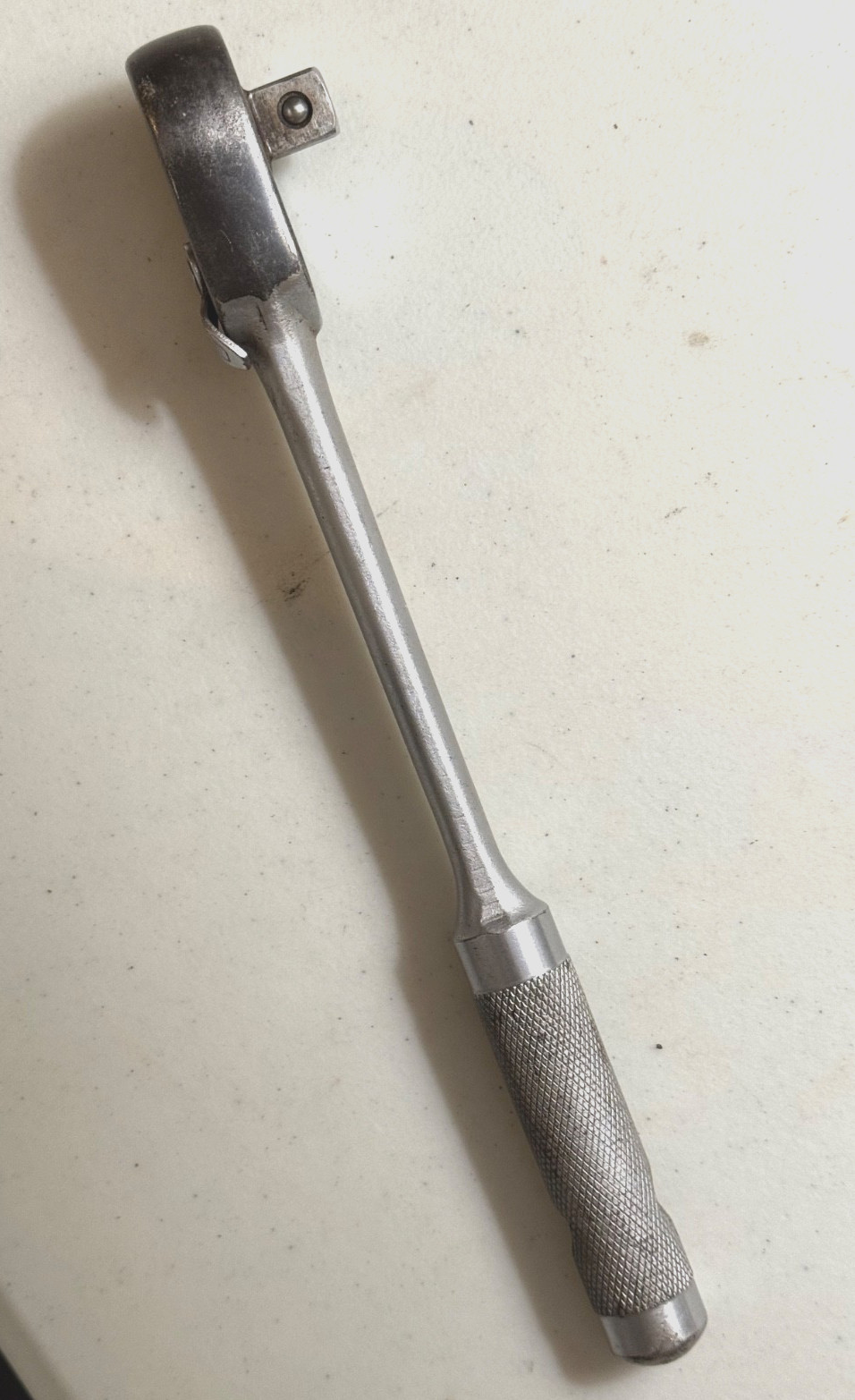 Vintage Indestro Super ,9 Sockets, 1/2″ Drive Ratchet & Breaker Bar, Good Cond
