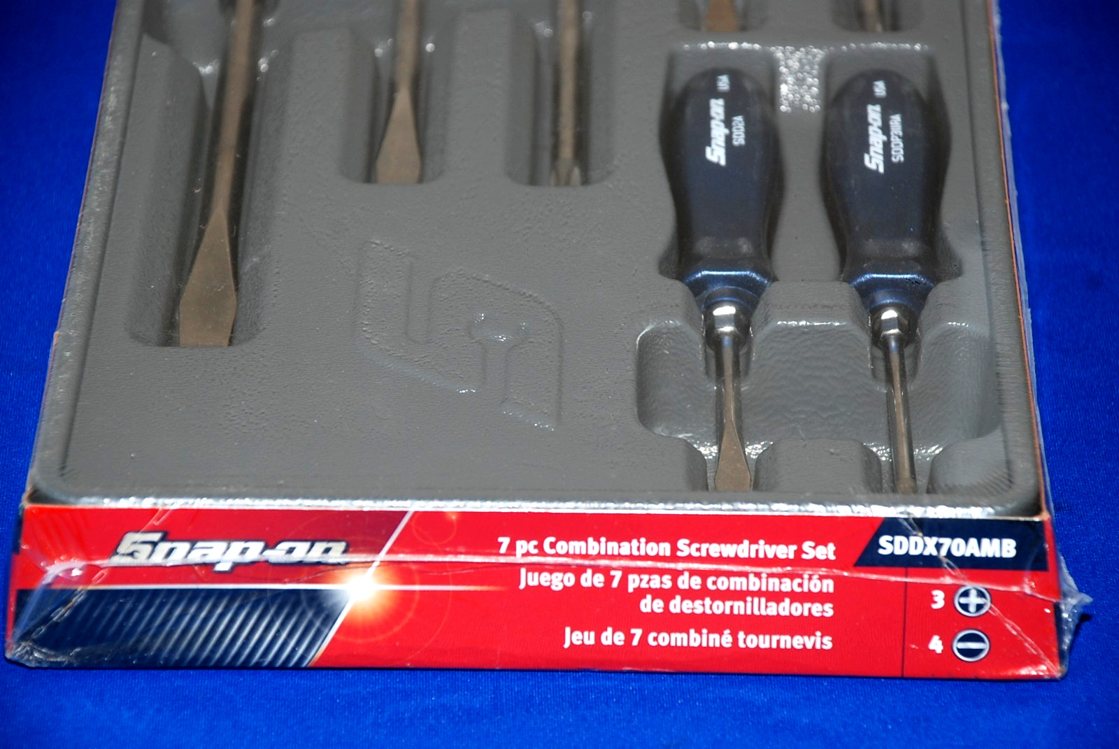 Snap-on NEW Ships for FREE 7 Pc Power Blue Hard Grip Combination Screwdriver Set