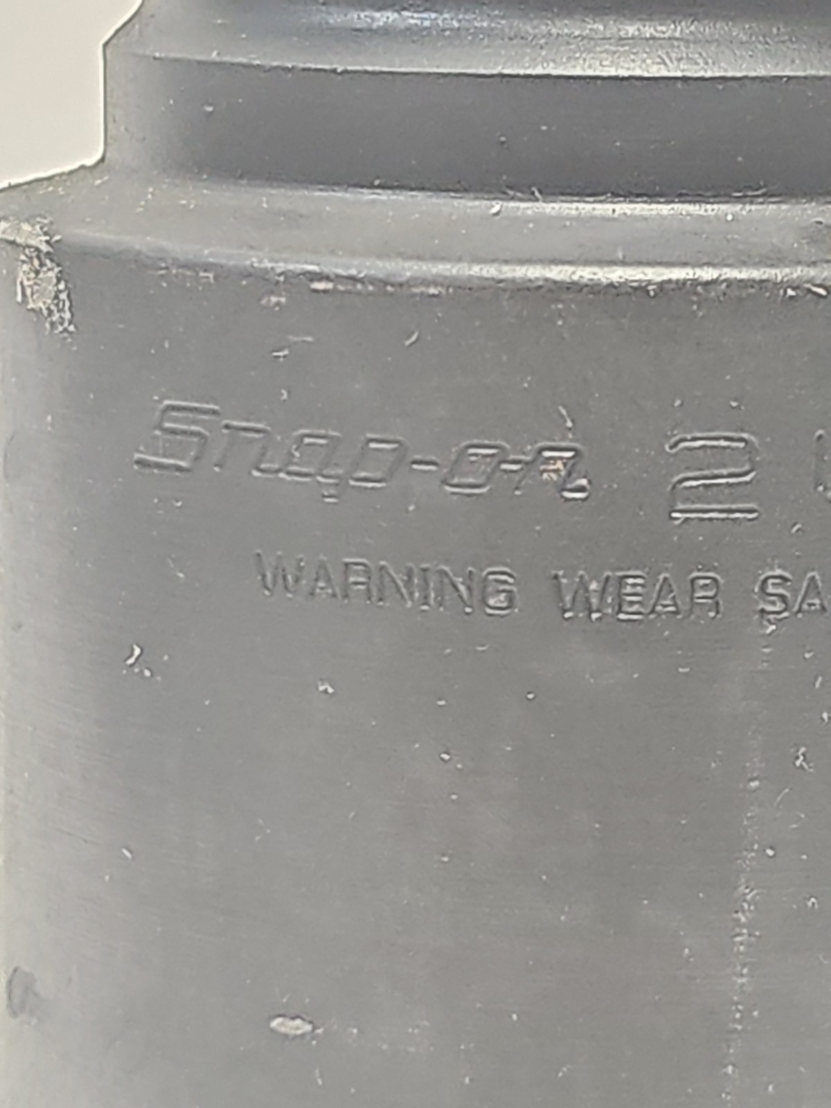 Snap-On SIM663 2-1/16″ Deep Impact Socket 1″ Drive 6-Point Flank Drive USA New