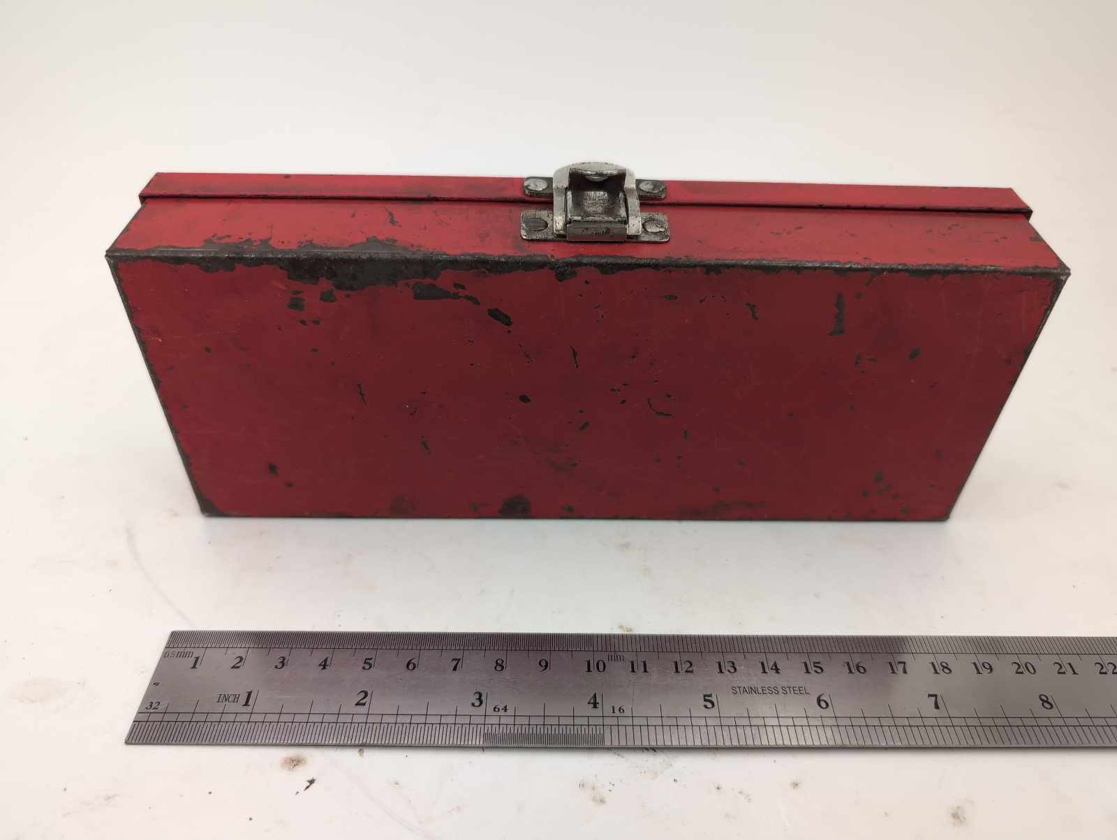 Charming Vintage Dayton Hand Tools Metal Box 8-1/4 x 3-1/2 x 1-1/2
