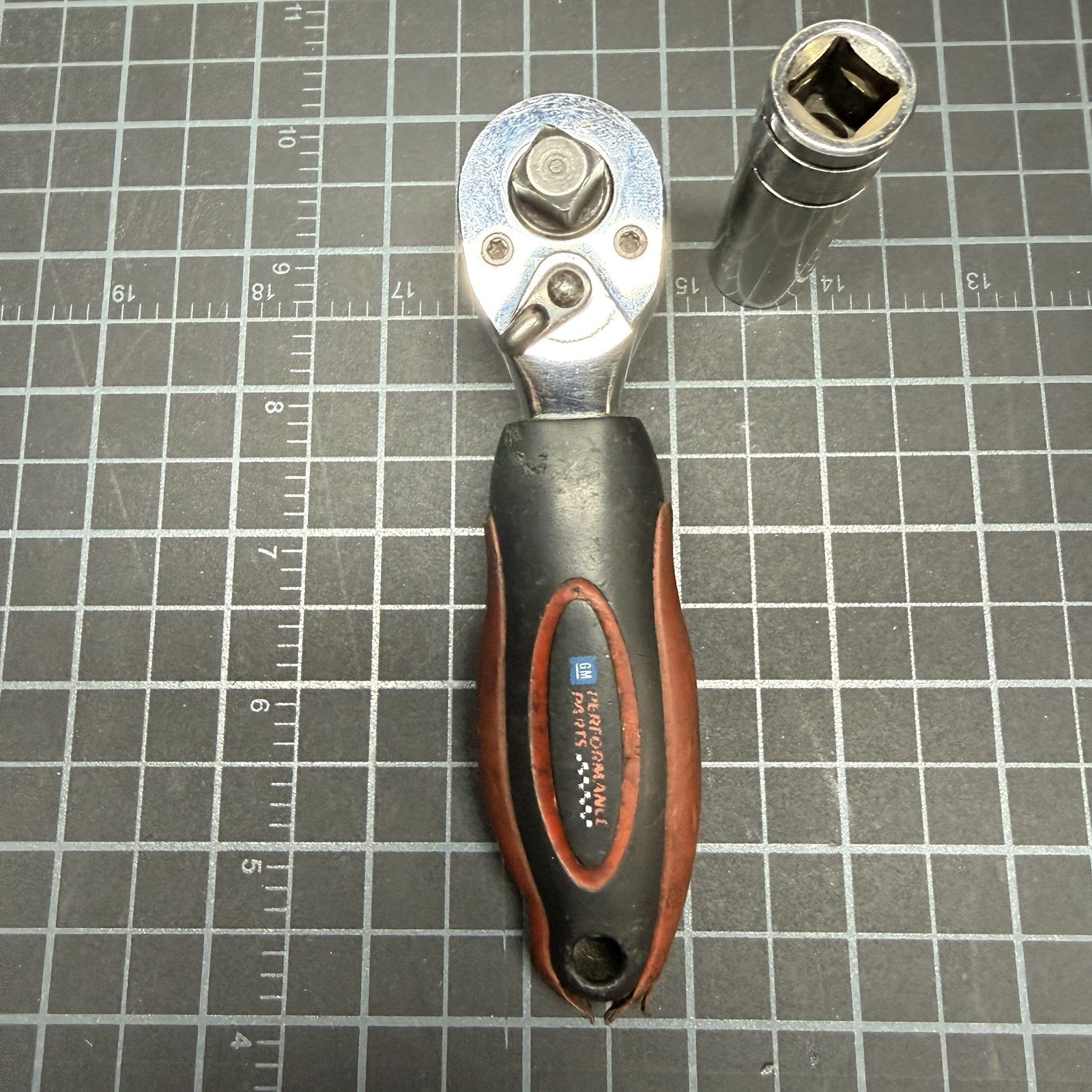 GM Performance Parts Stubby Ratchet 1/2” And 3/8” Dual Head And 13mm Socket
