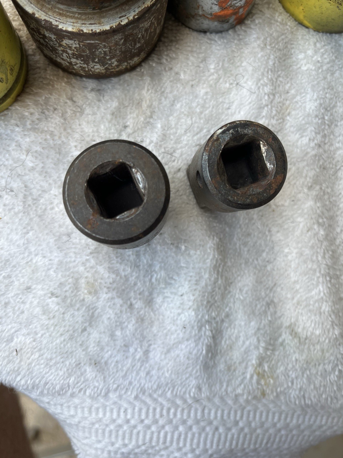 3/4 Drive-1”- (2) 1 “1/8-(1)1 “7/16 & 5/8 Drive Snap on 1”1/2 & 1/2to3/4Adapters