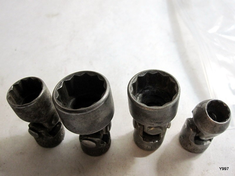 Plomb 5-piece swivel socket set 3/8” drive 12-point