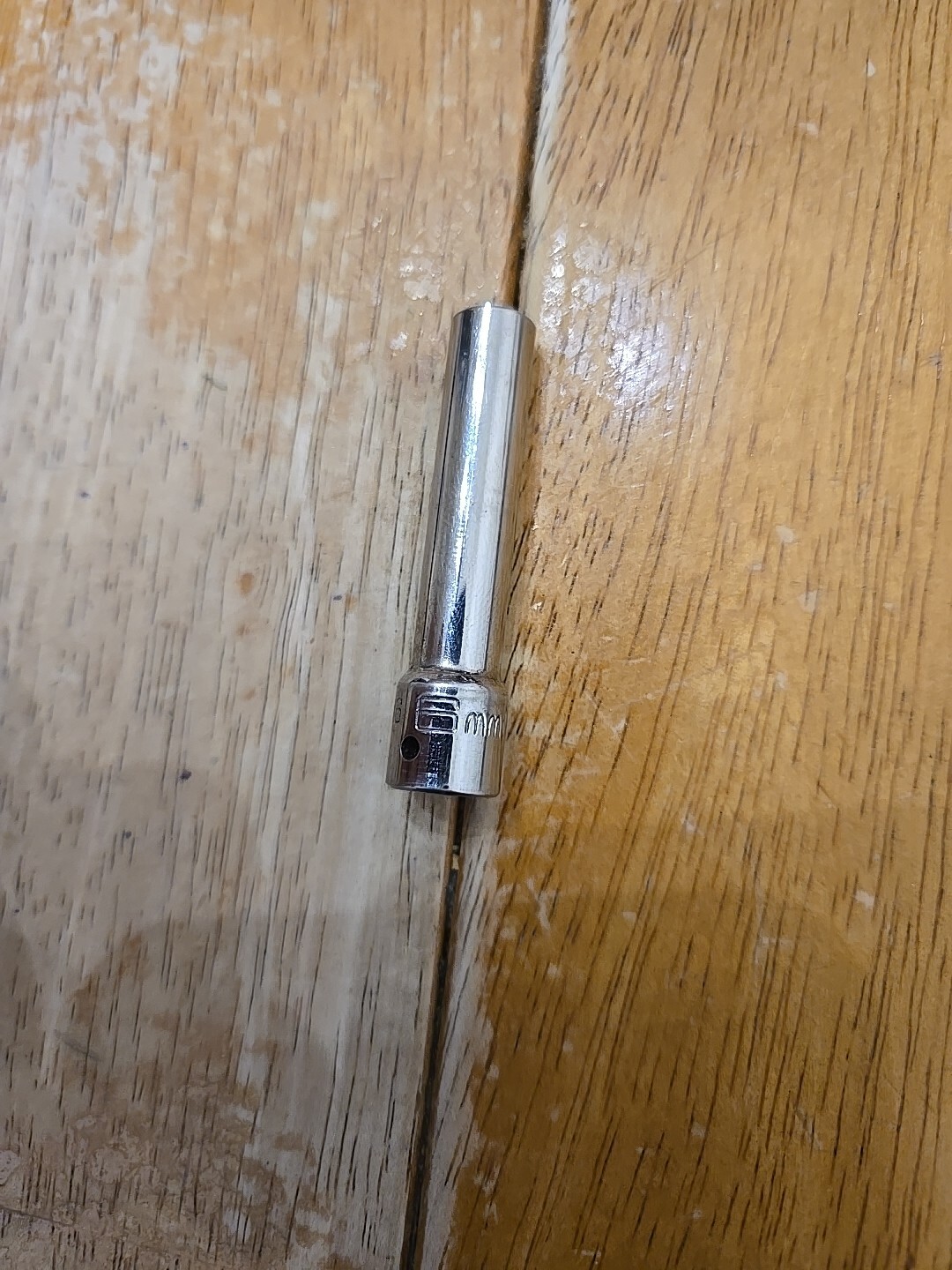 Matco Tools 1/4″ Drive 6MM 6PT Metric Deep Chrome Socket AD6M6