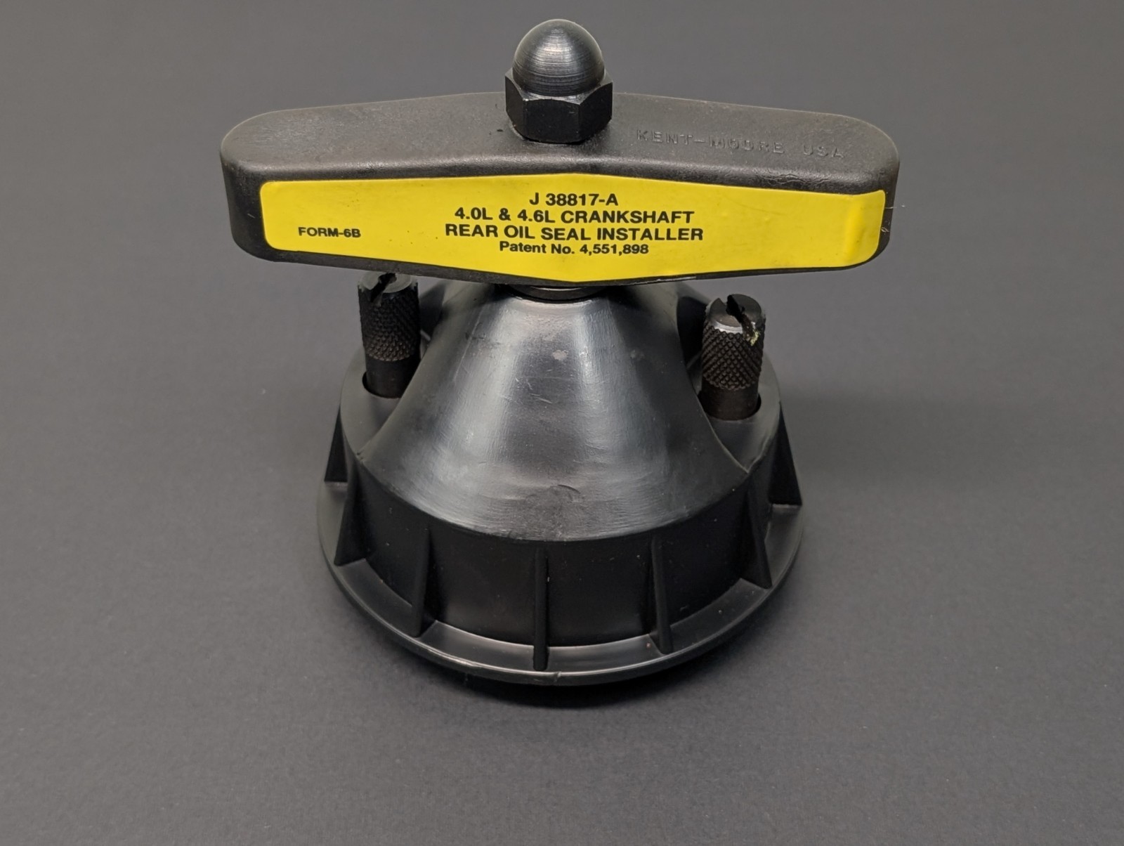 Kent Moore J-38817-A 4.0L 4.6L Crankshaft Rear Oil Seal Installer Tool