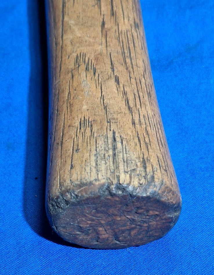 Blue Point BP40B 40oz Ball peen hammer wood handle tight head