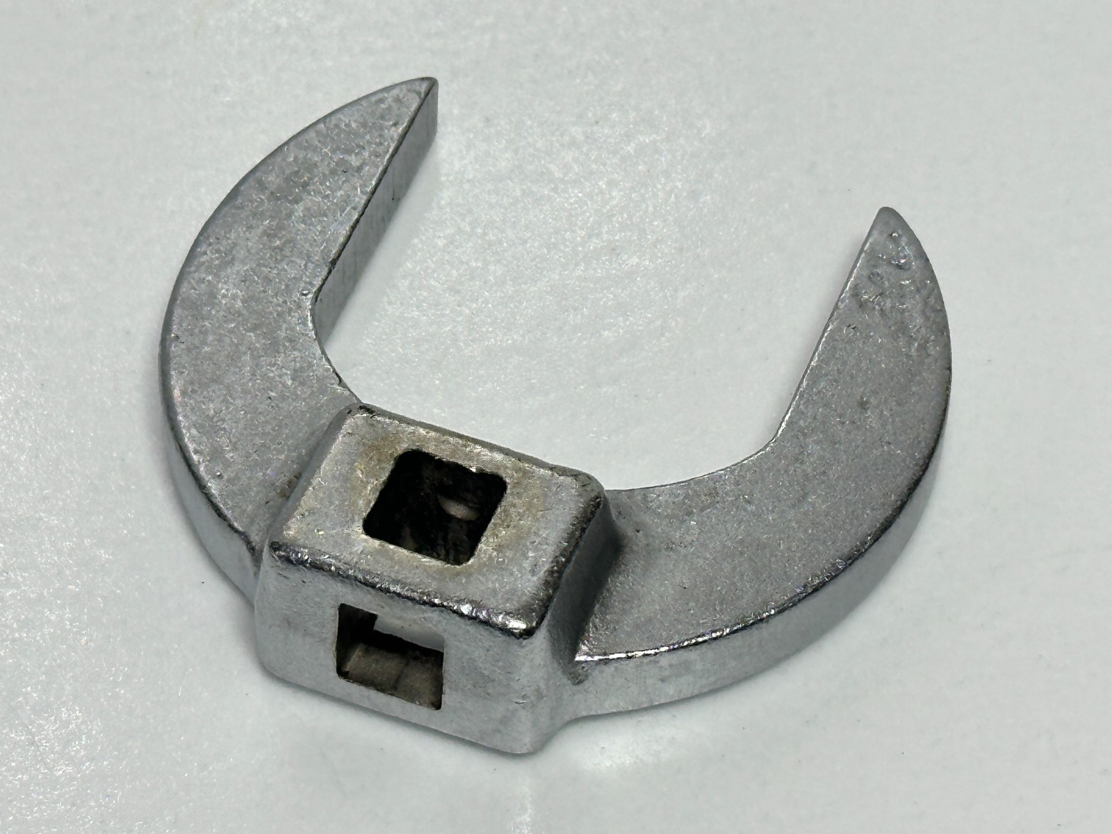 Snap On Tools USA 1-3/4″ SAE Open-End Crowfoot Wrench with 3-Way 1/2″ Drive