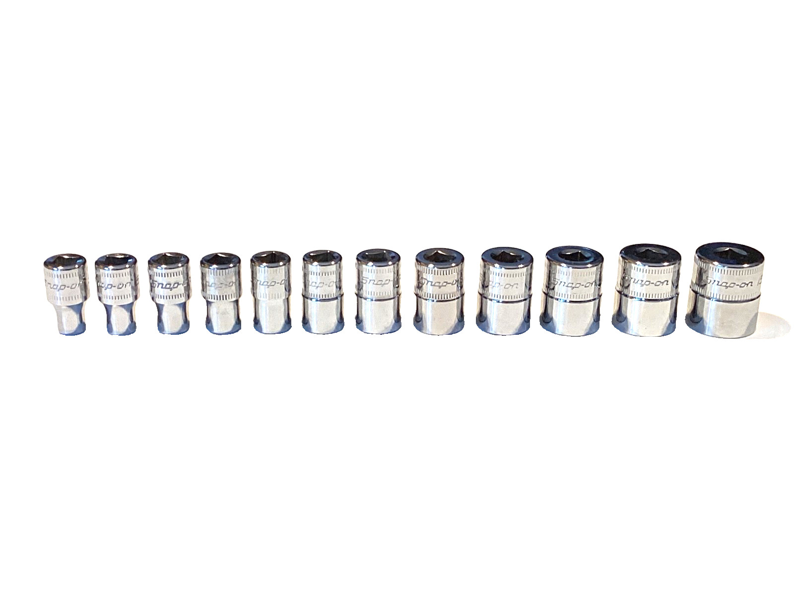 Snap On Tools NEW 12 Piece 1/4″ Drive 6 Point Metric Shallow Socket Set 112TMMY