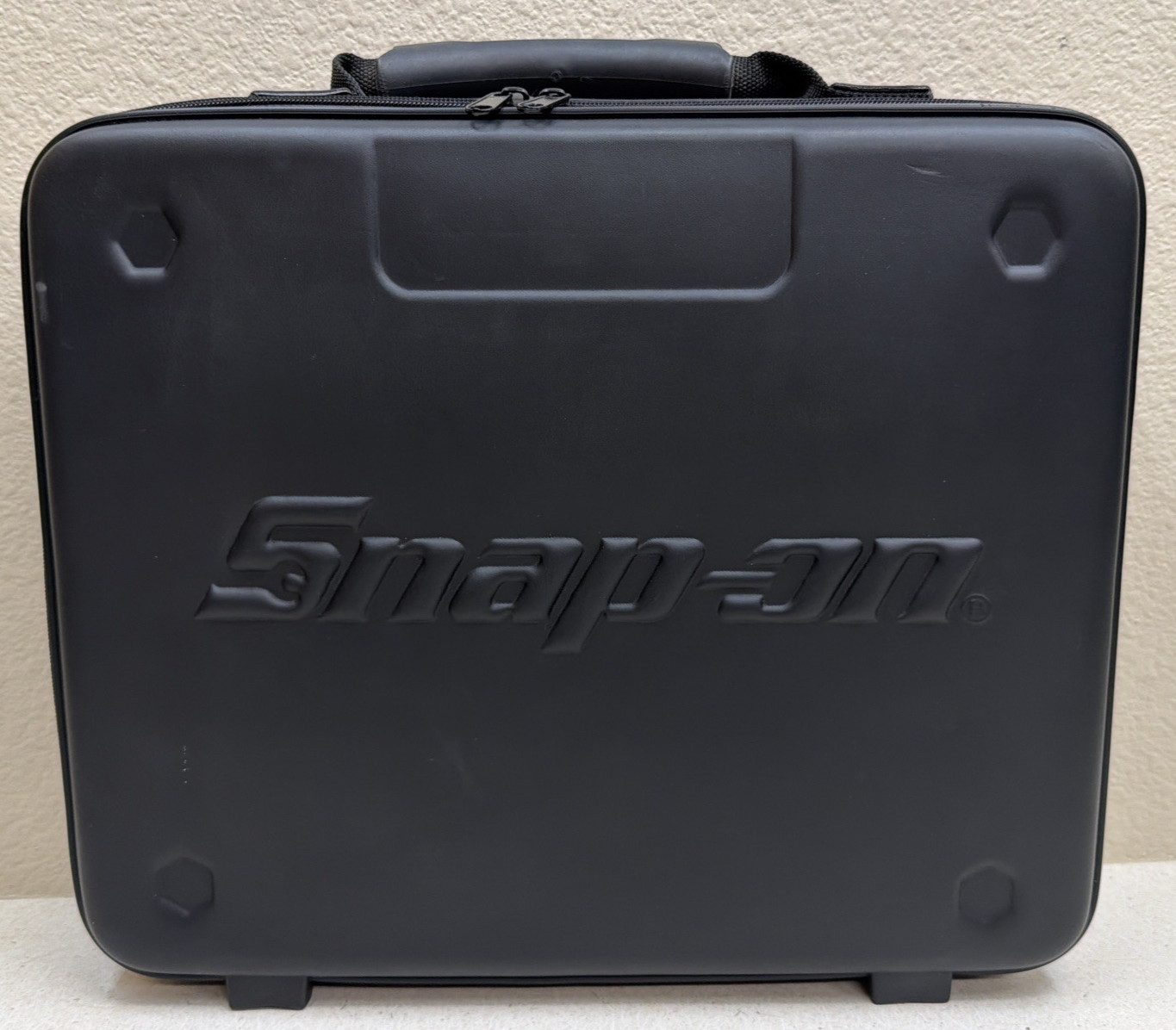 Snap On 21-piece tool Set 3/8″ With Storage Case