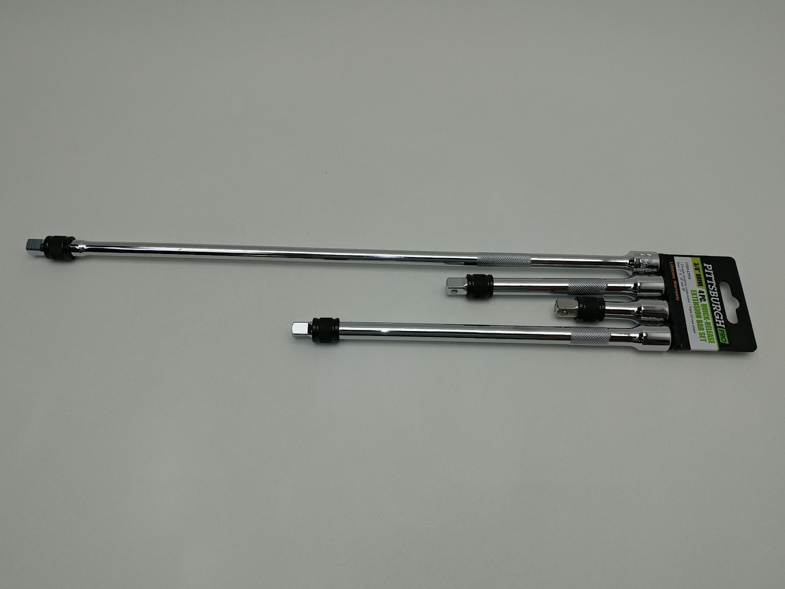 4 Piece 3/8″ Drive Ratchet Extension Set 3″ 6″ 10″ & 18″ Quick Release Lock End