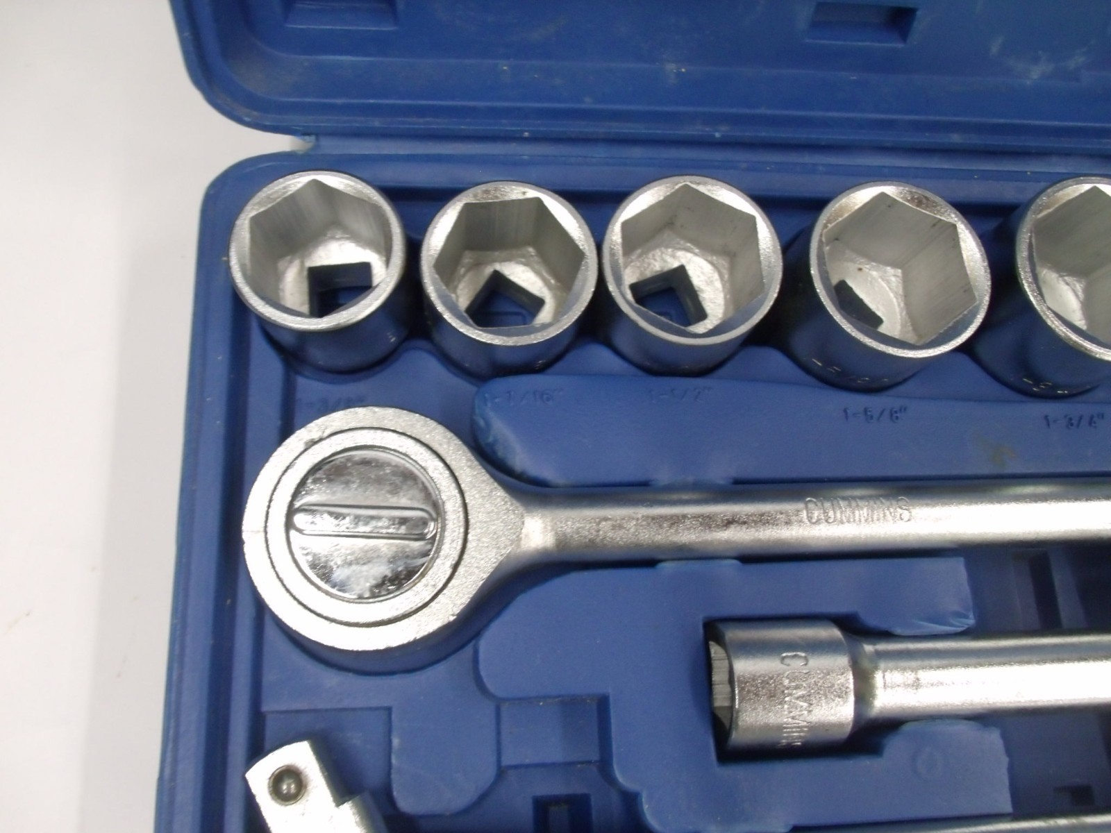20 piece Cummins 1/2” Drive 6 Point Sae Socket Set w/ Ratchet, Bar & Extensions